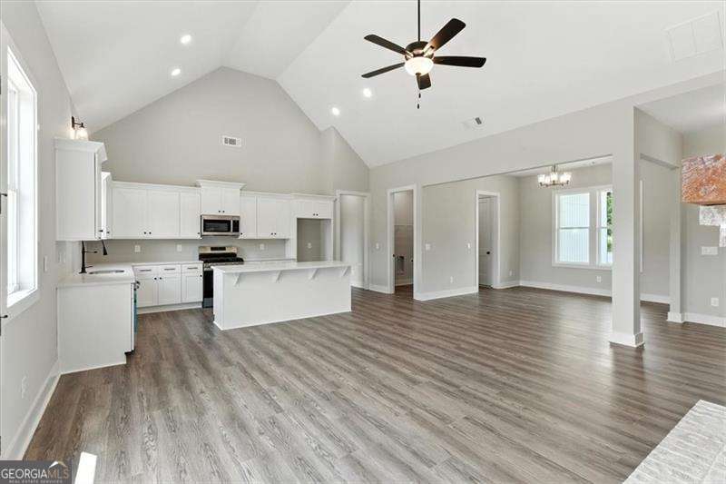 1 Mountain Chase Road Property Photo 12