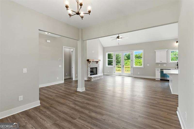 1 Mountain Chase Road Property Photo 13