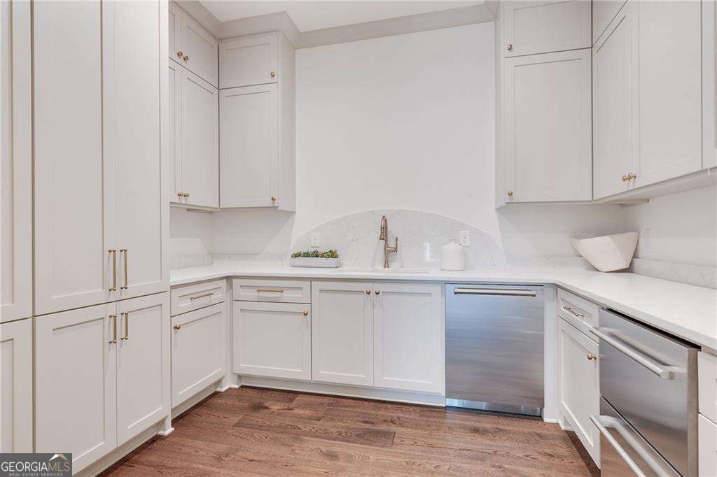 228 Thomas Circle Property Photo 19