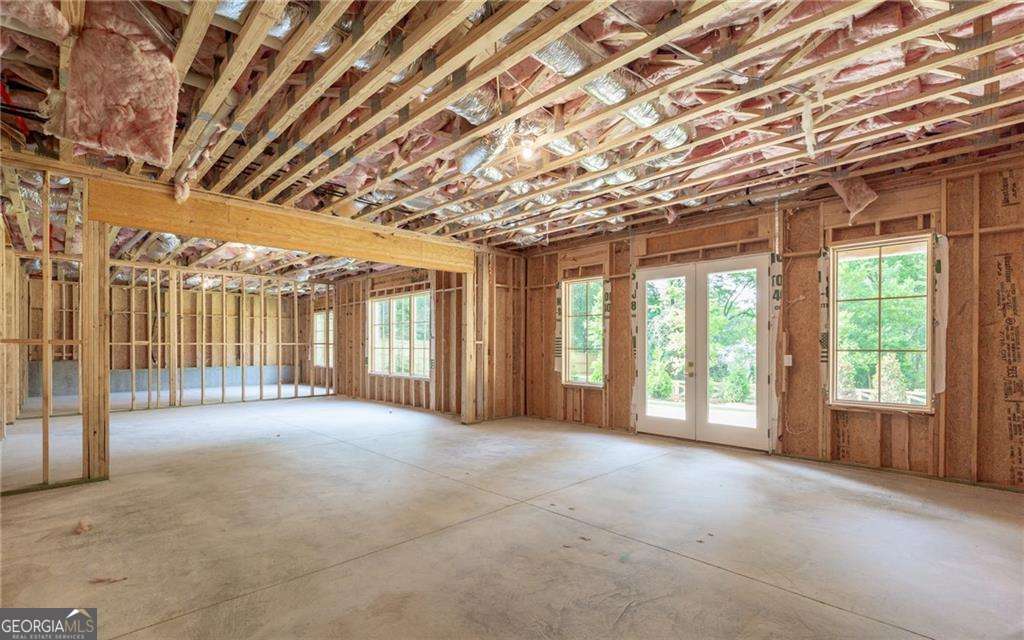 228 Thomas Circle Property Photo 46