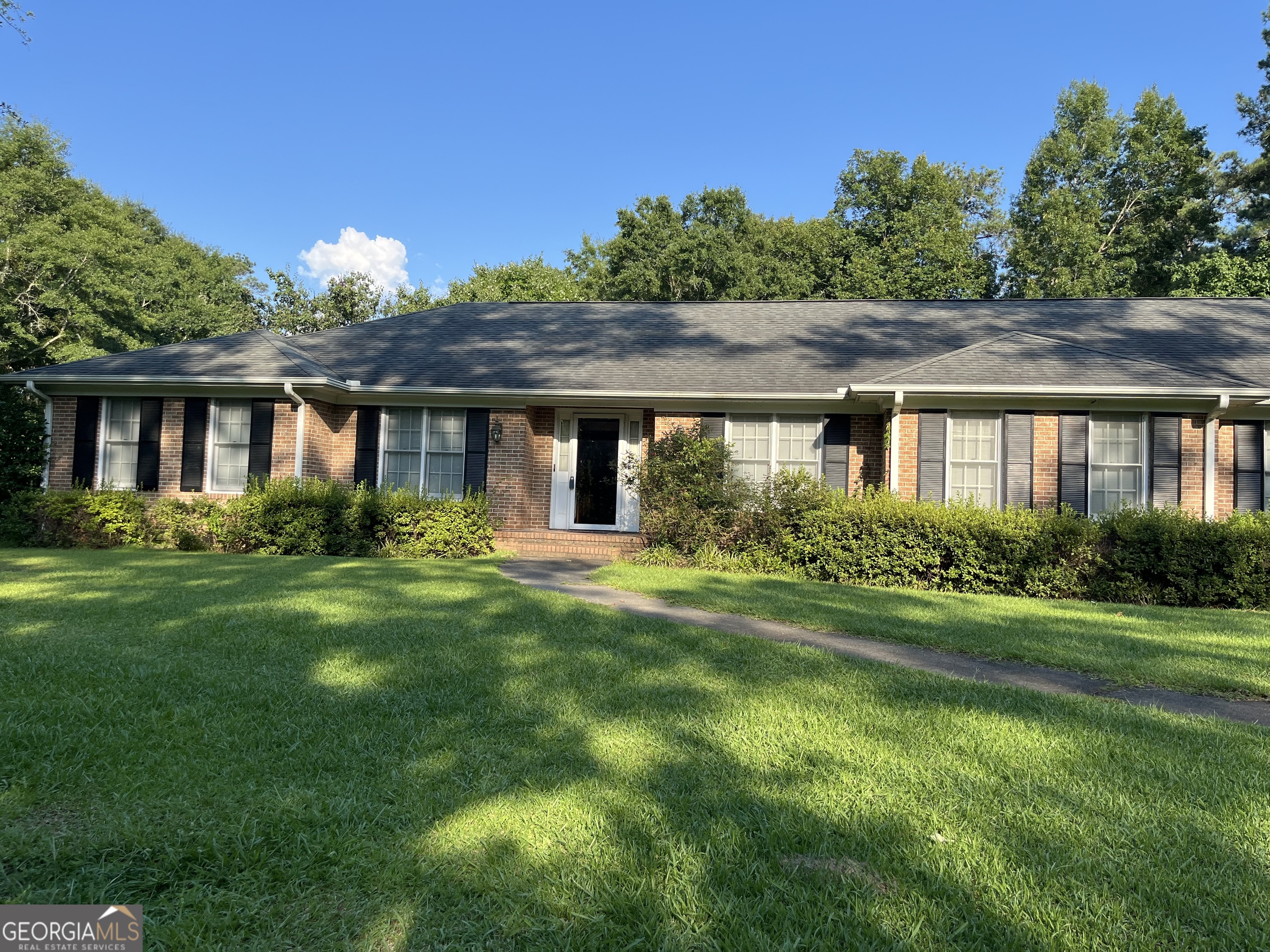 149 Alexandria Drive Property Photo 1
