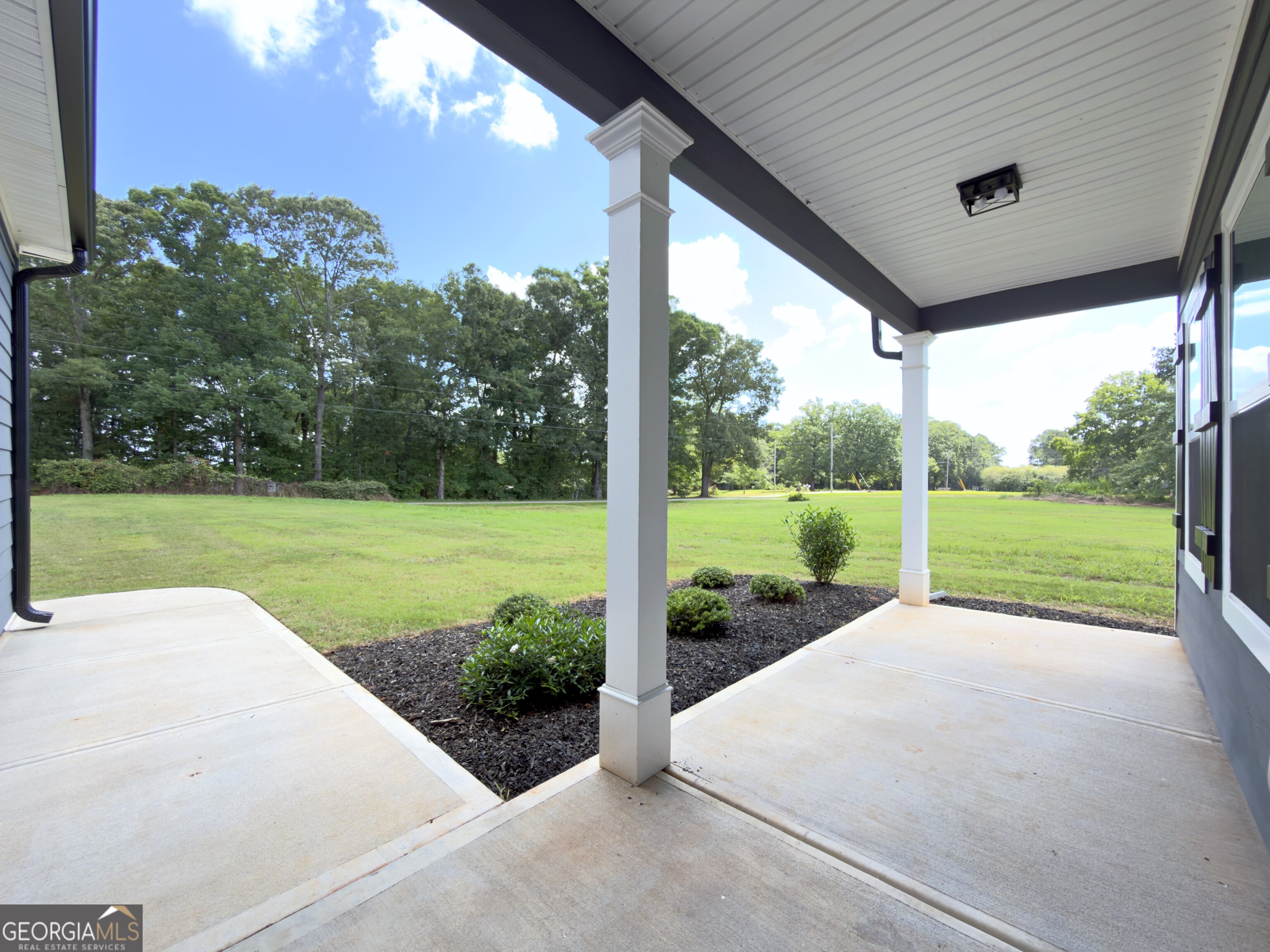 553 Old Union Gin Road Property Photo 4