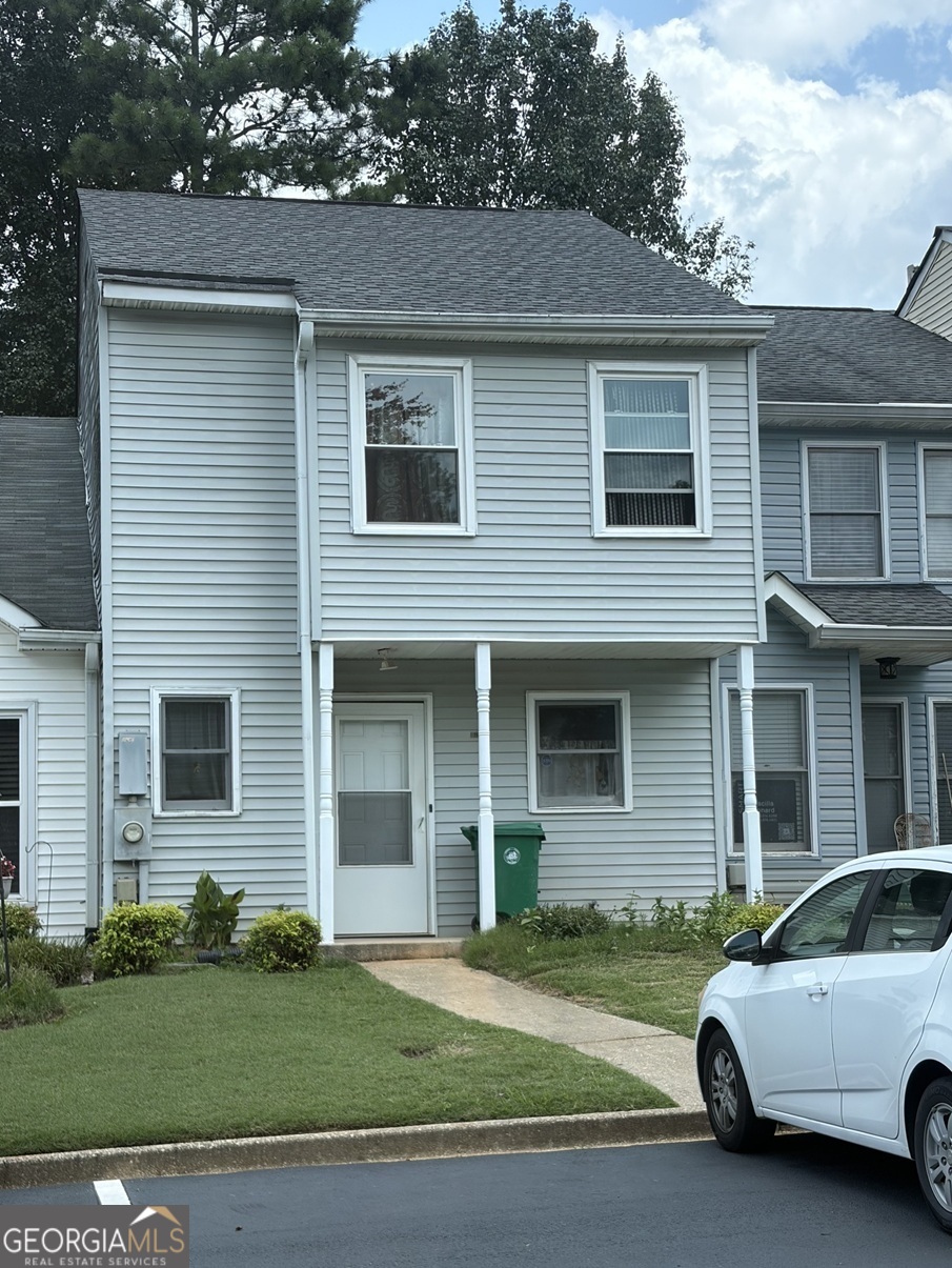 2268 Wellington Circle Property Photo 1
