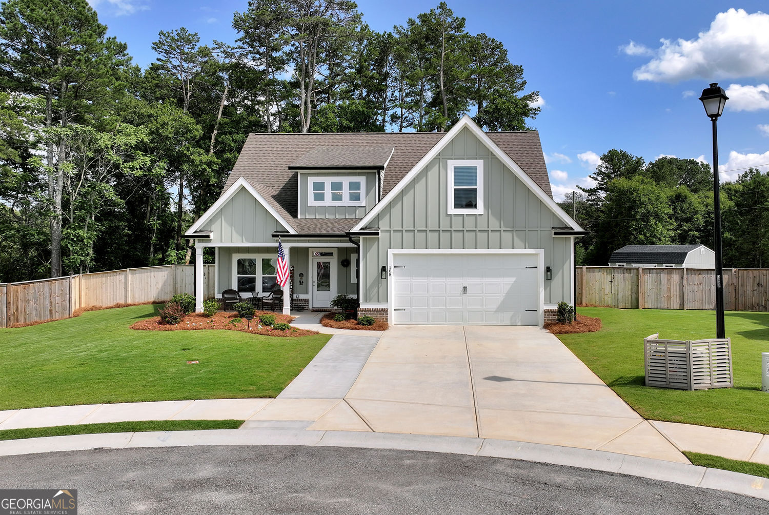 108 Richmond Circle Property Photo 1