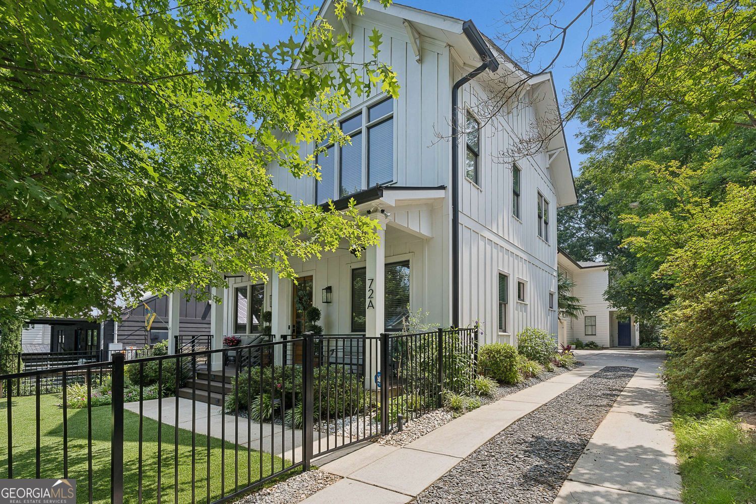 72 Se Walthall Street Se # A Property Photo 4