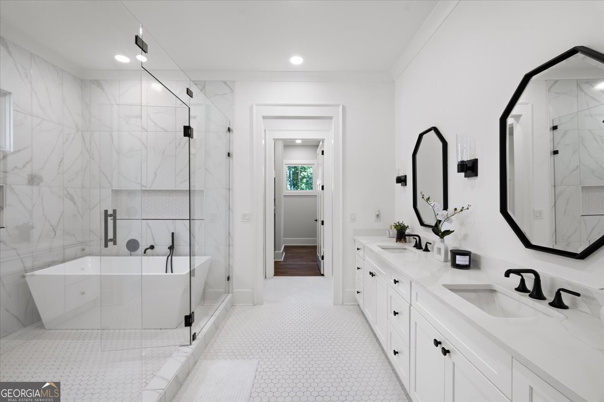 120 Farm Gate Drive Property Photo 25