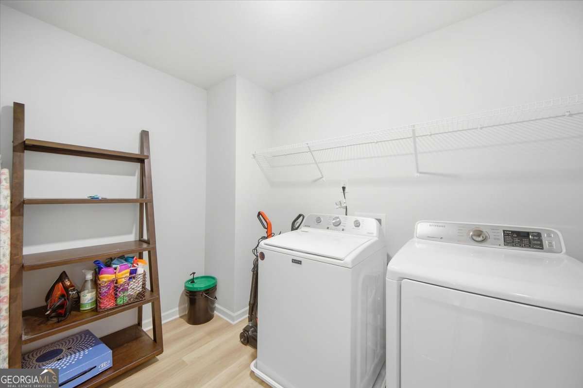 2116 Cadenza Circle Property Photo 27