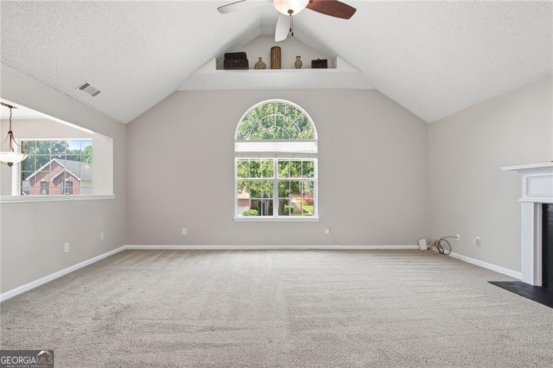 5949 Idlewood Place Property Photo 6