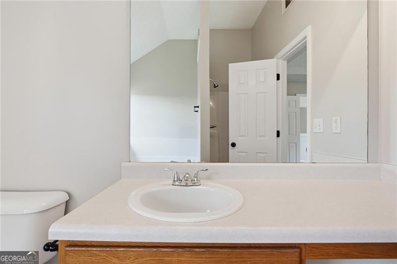 5949 Idlewood Place Property Photo 17
