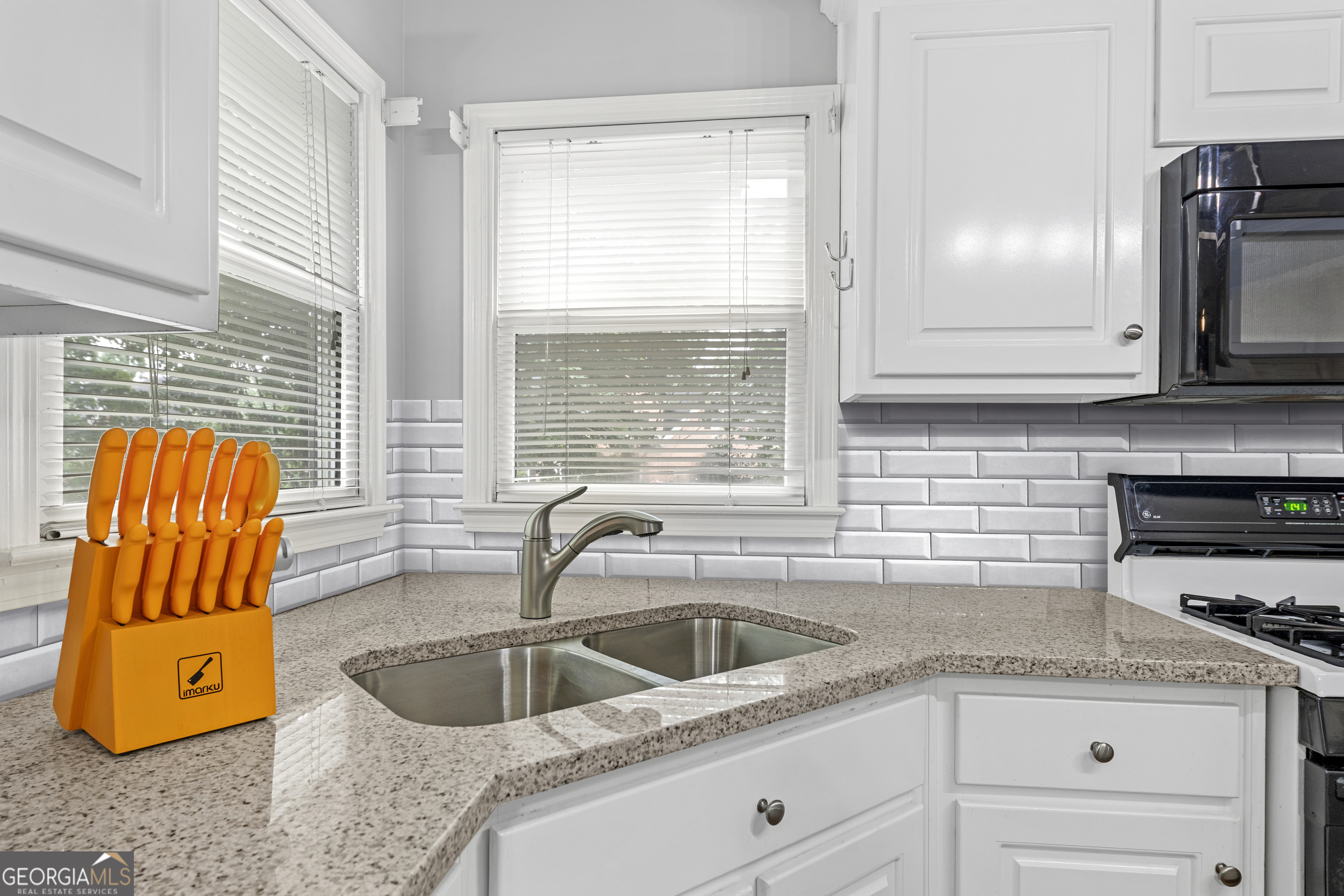 700 Braidwood Ridge Property Photo 4