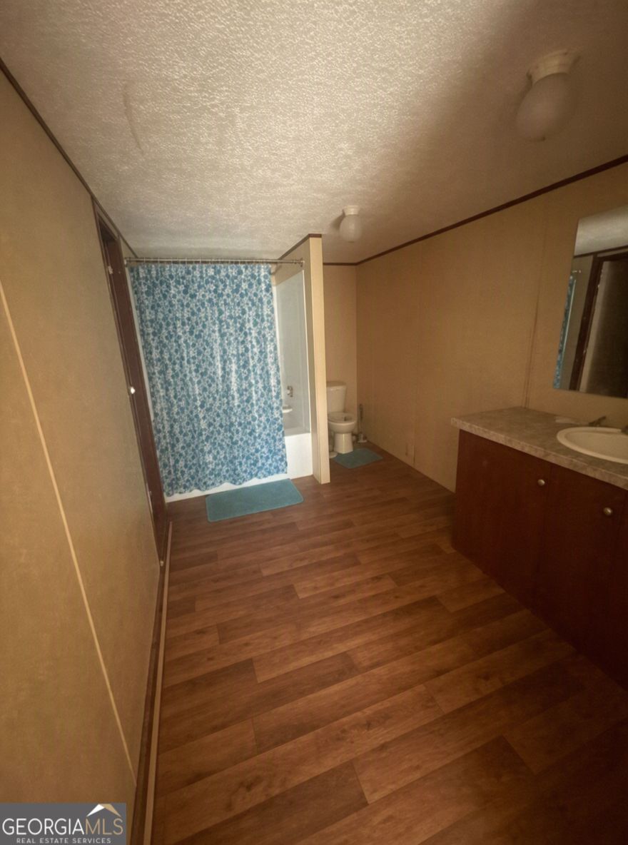 35 Brent Circle Sw Property Photo 7