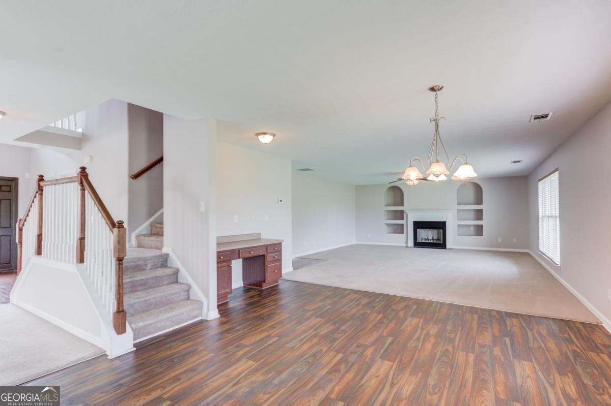 1669 Dillard Way Property Photo 11