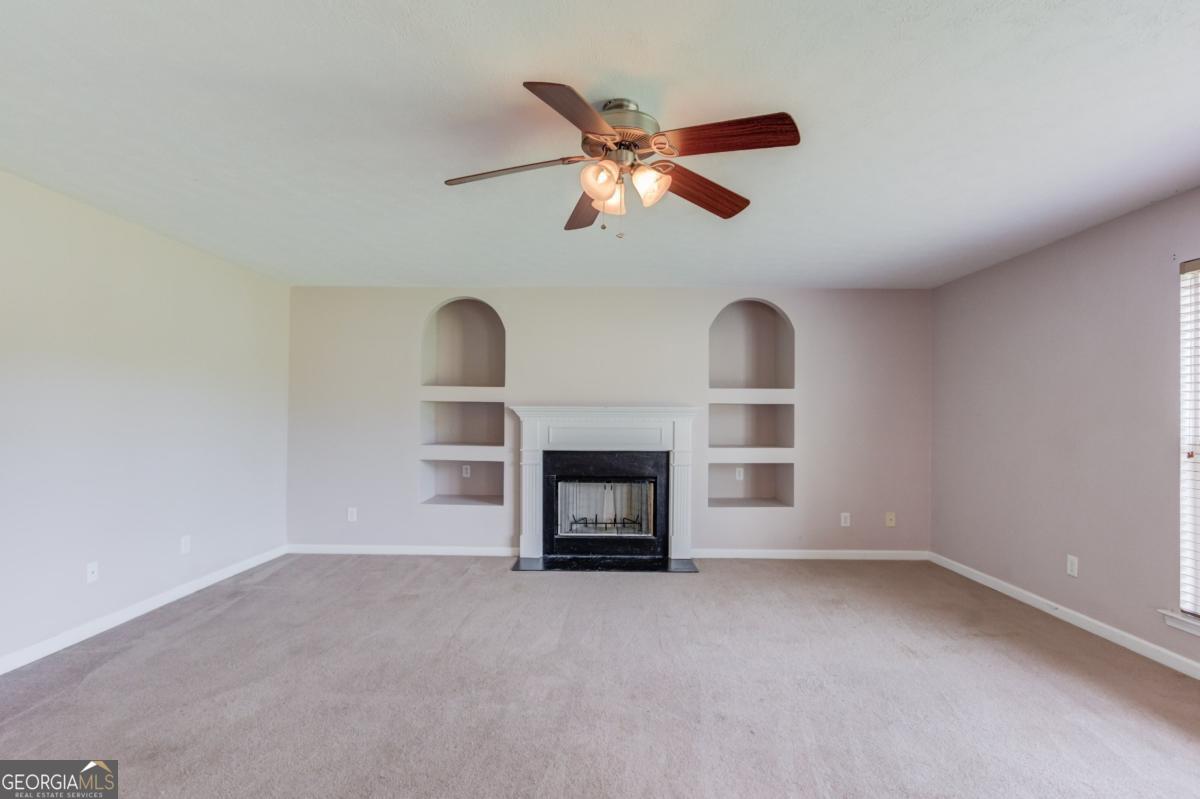 1669 Dillard Way Property Photo 13