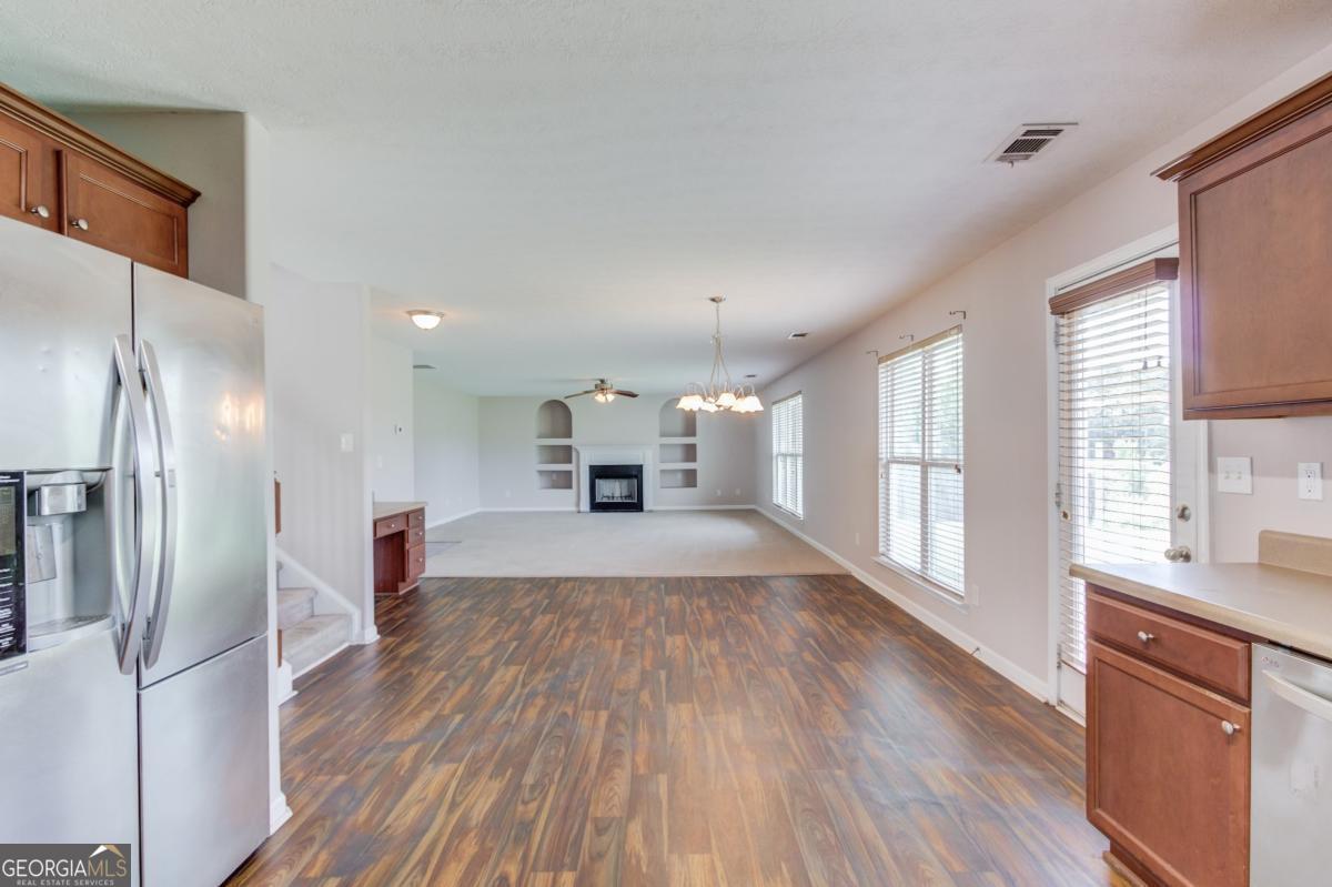1669 Dillard Way Property Photo 17