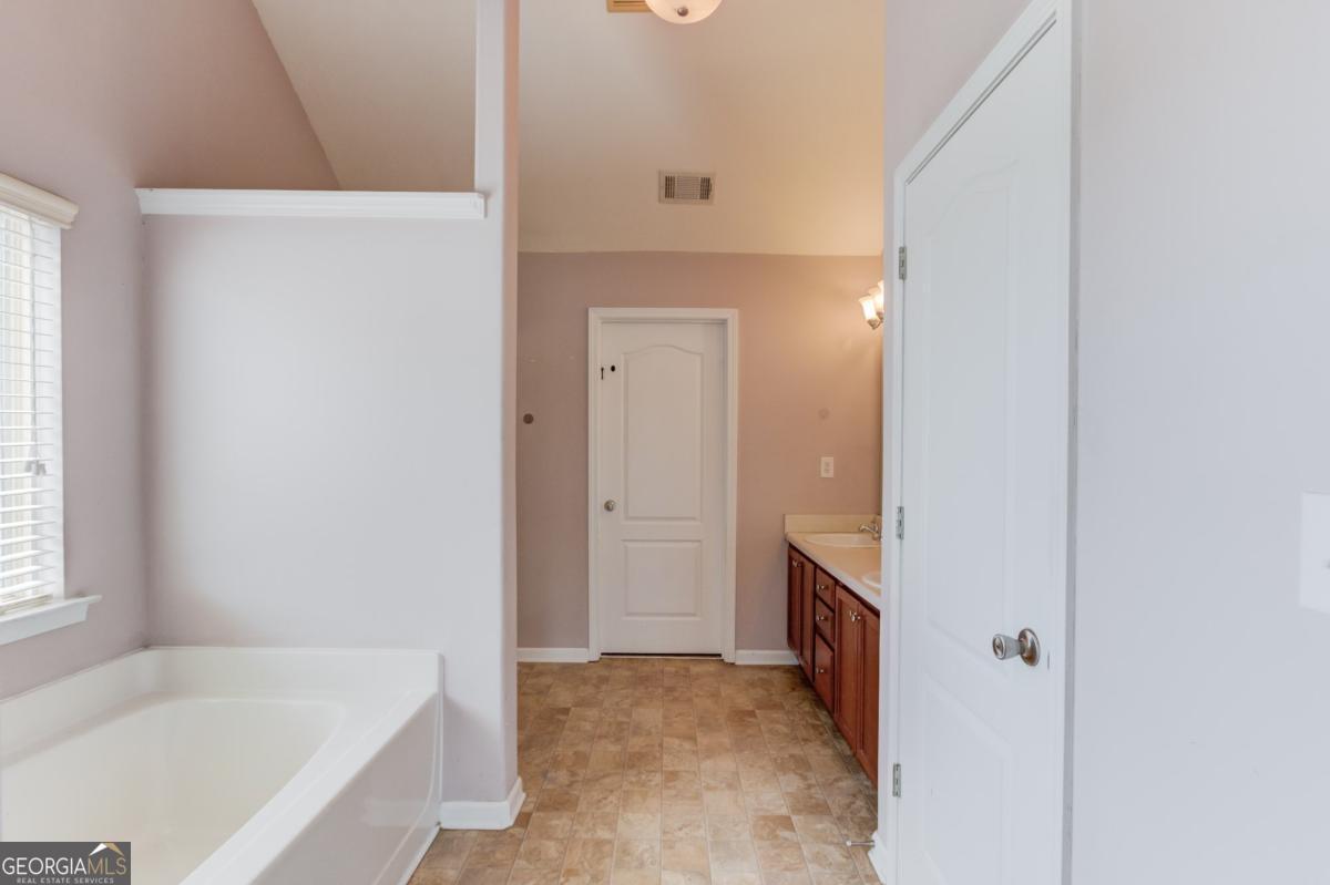 1669 Dillard Way Property Photo 28