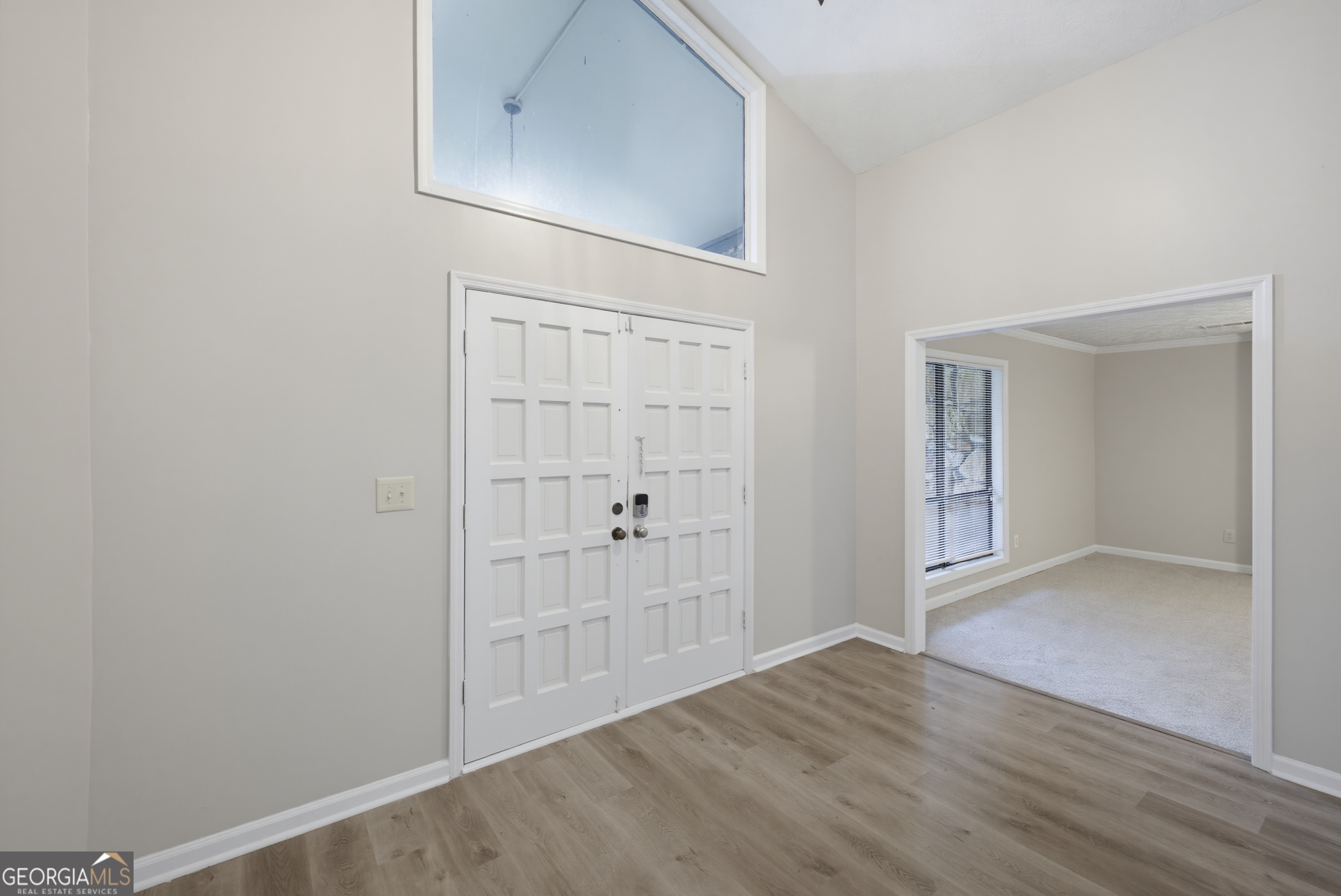 2544 Highland Drive Se Property Photo 4