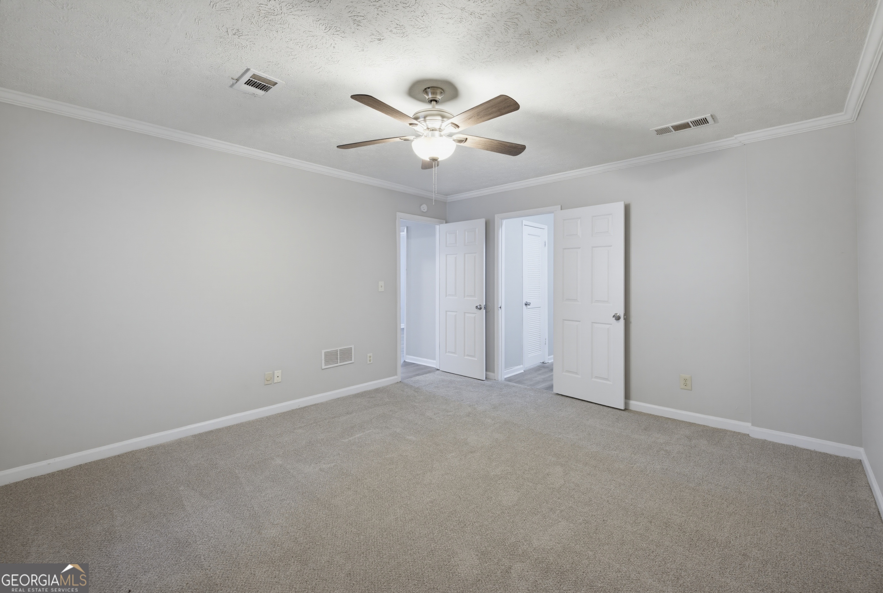 2544 Highland Drive Se Property Photo 18