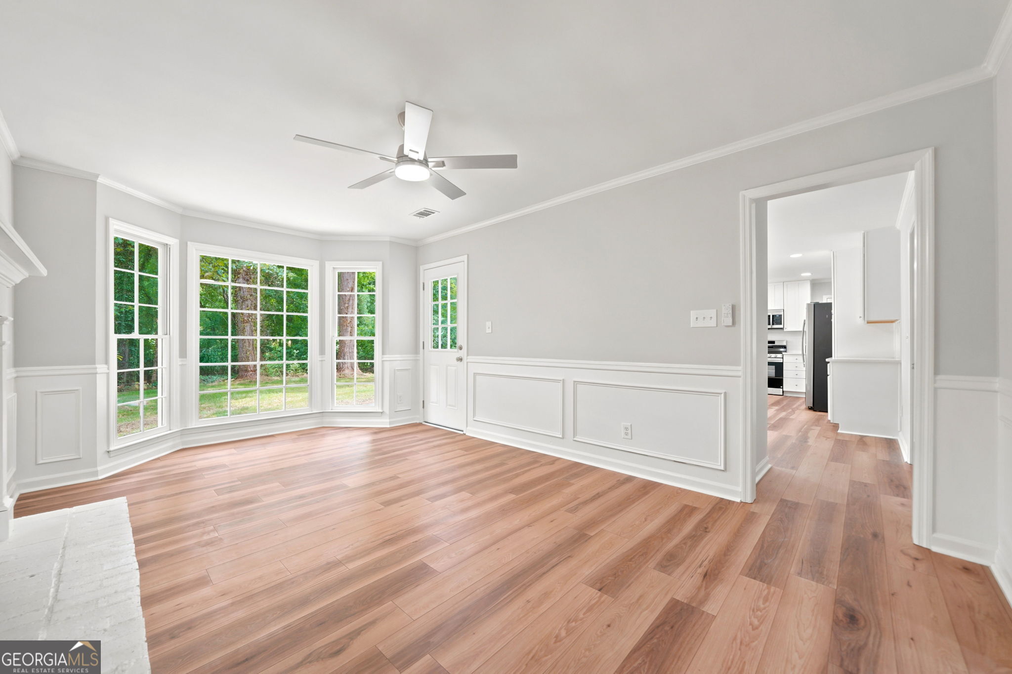 4933 Willow Creek Drive Property Photo 18