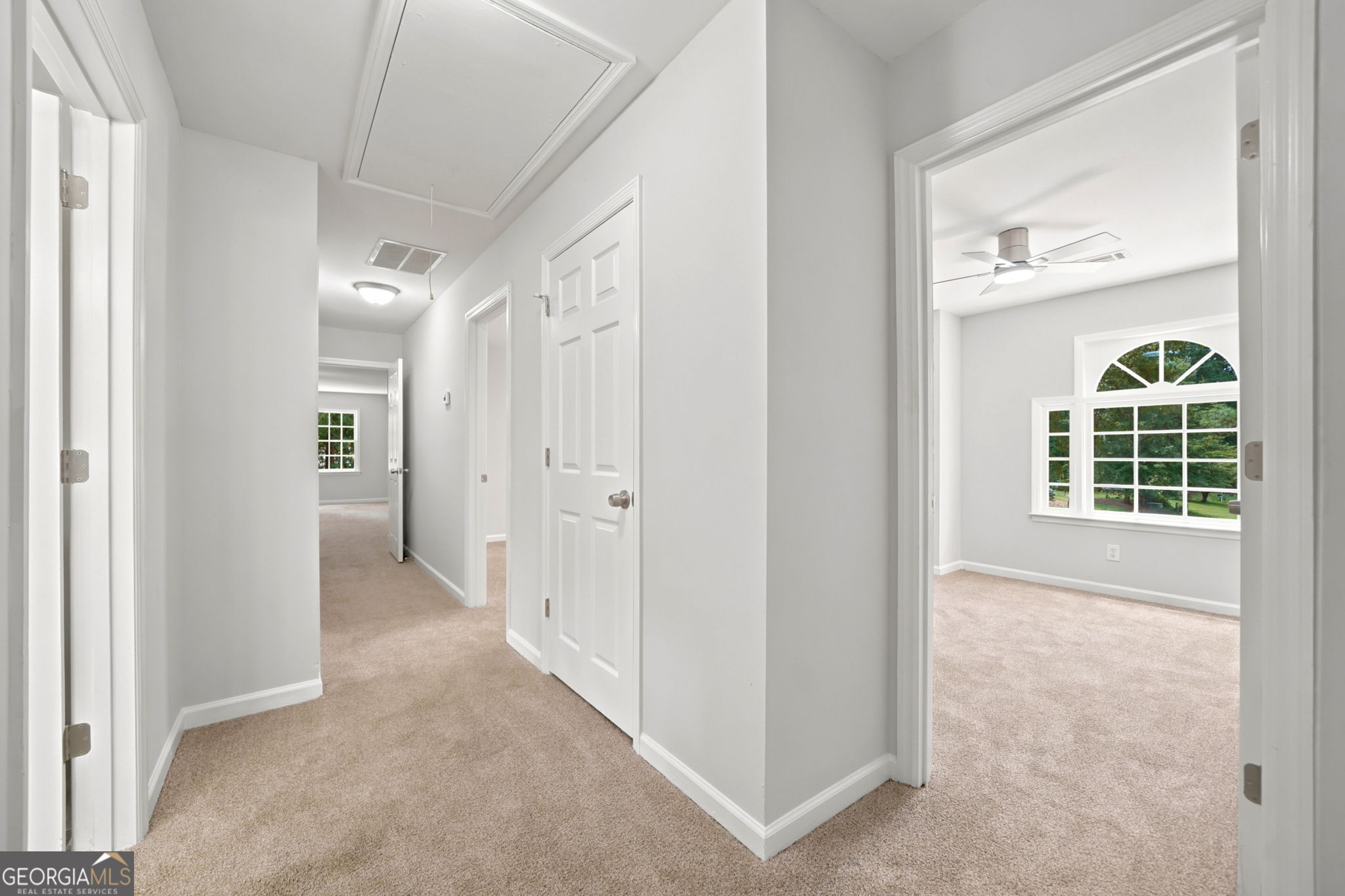 4933 Willow Creek Drive Property Photo 32