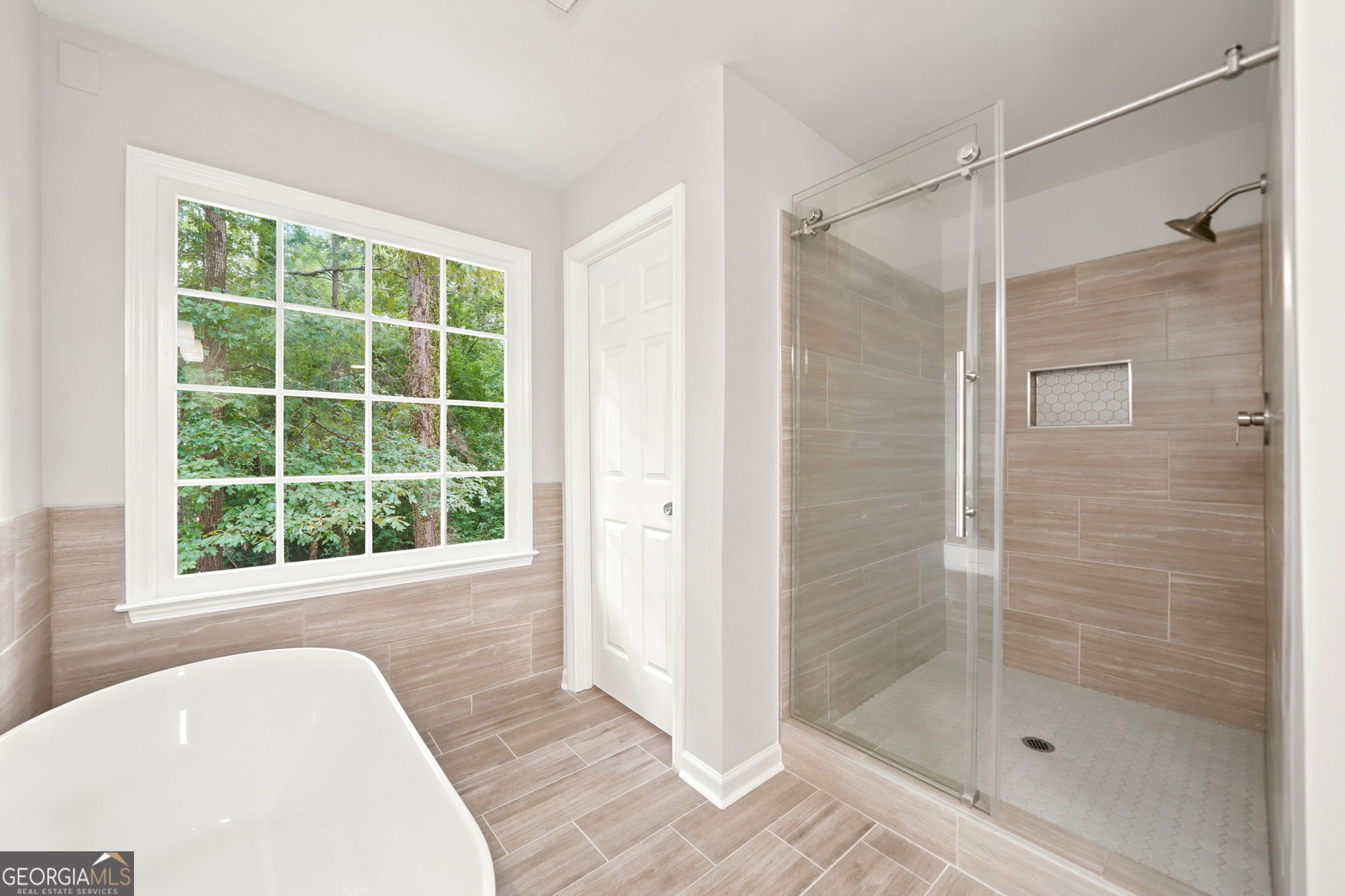4933 Willow Creek Drive Property Photo 42