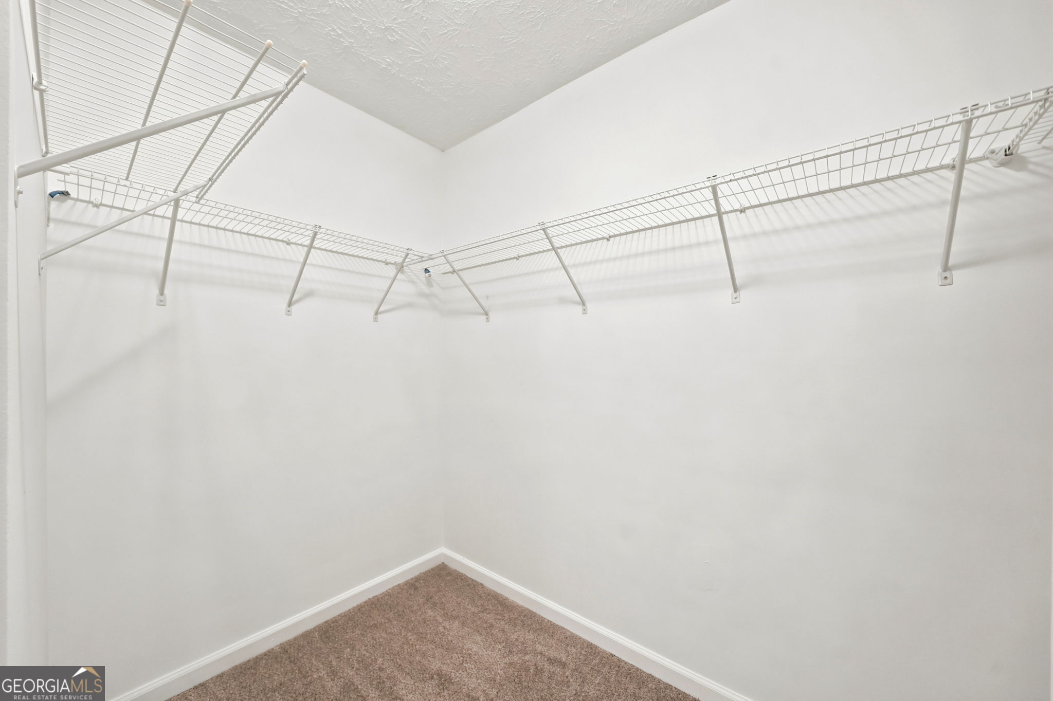 4933 Willow Creek Drive Property Photo 45