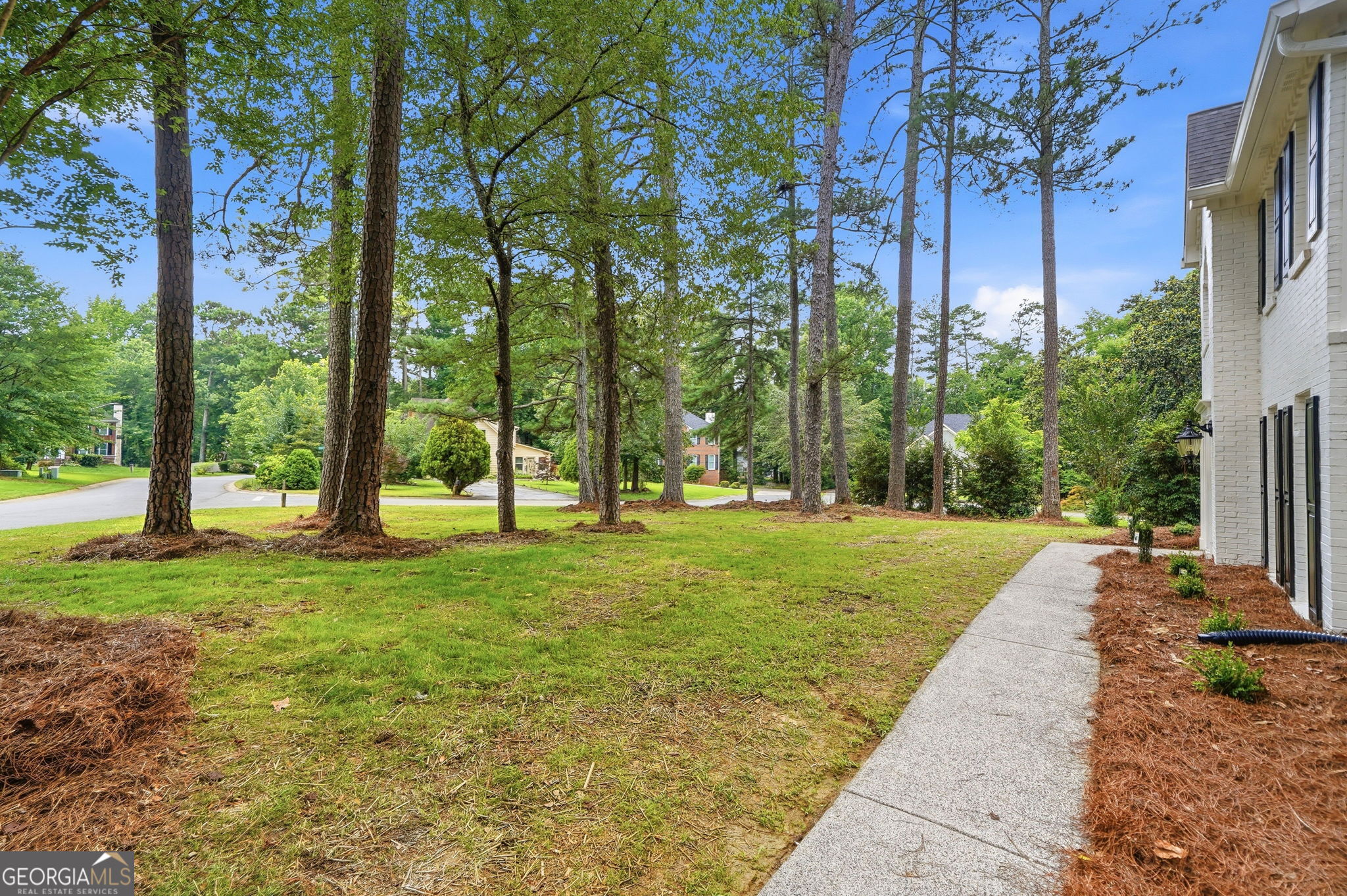 4933 Willow Creek Drive Property Photo 59