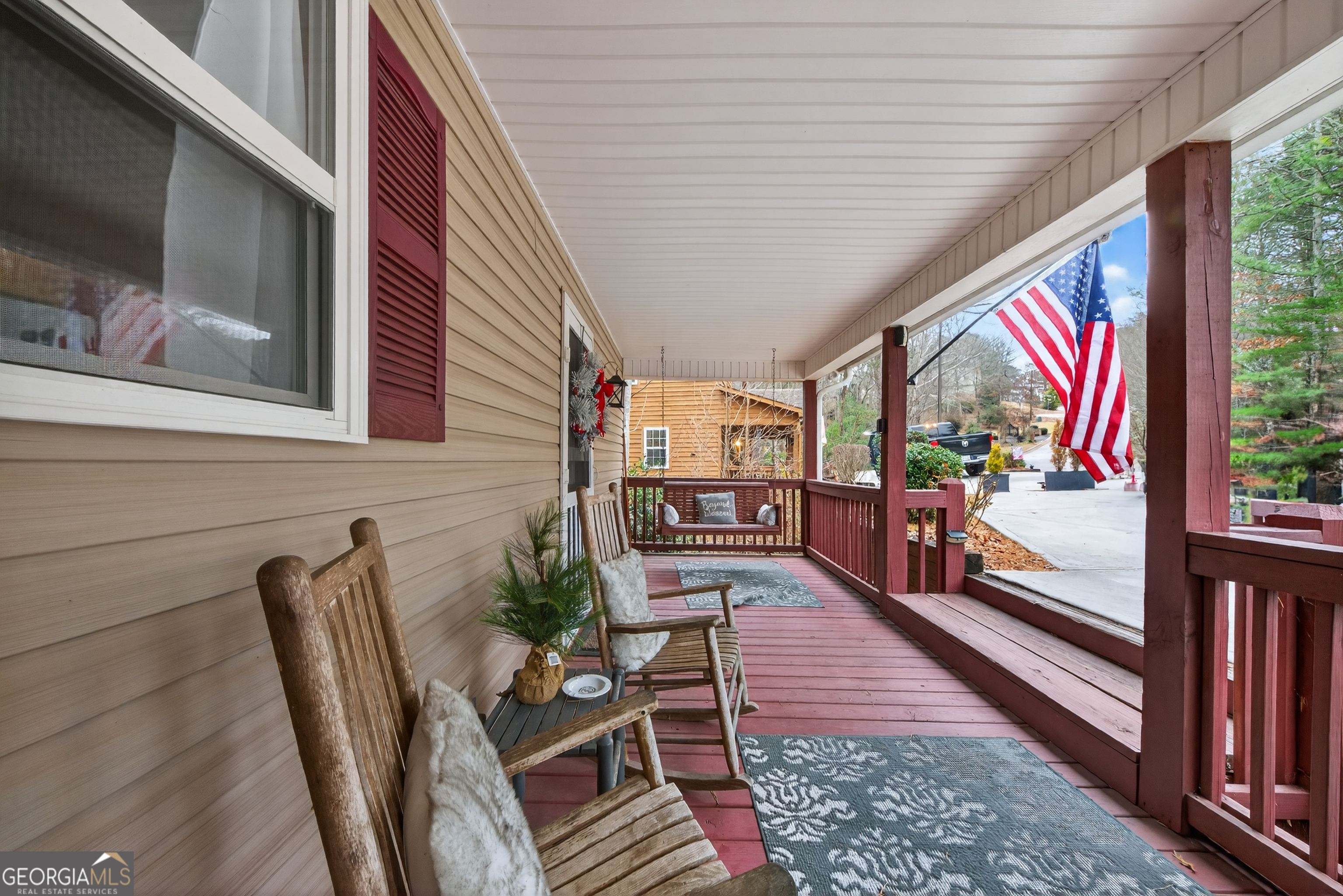 697 Zeppelin Strasse Property Photo 5
