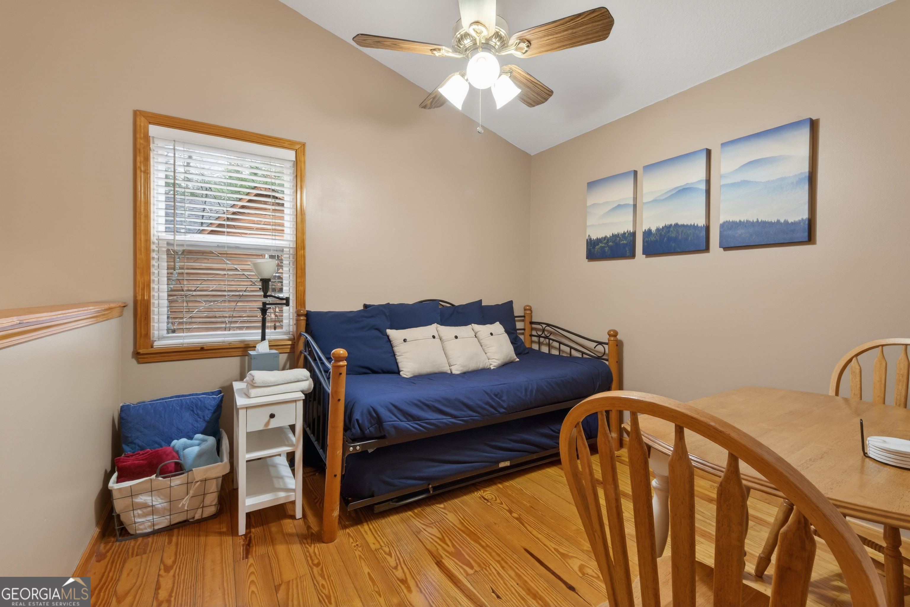 697 Zeppelin Strasse Property Photo 26
