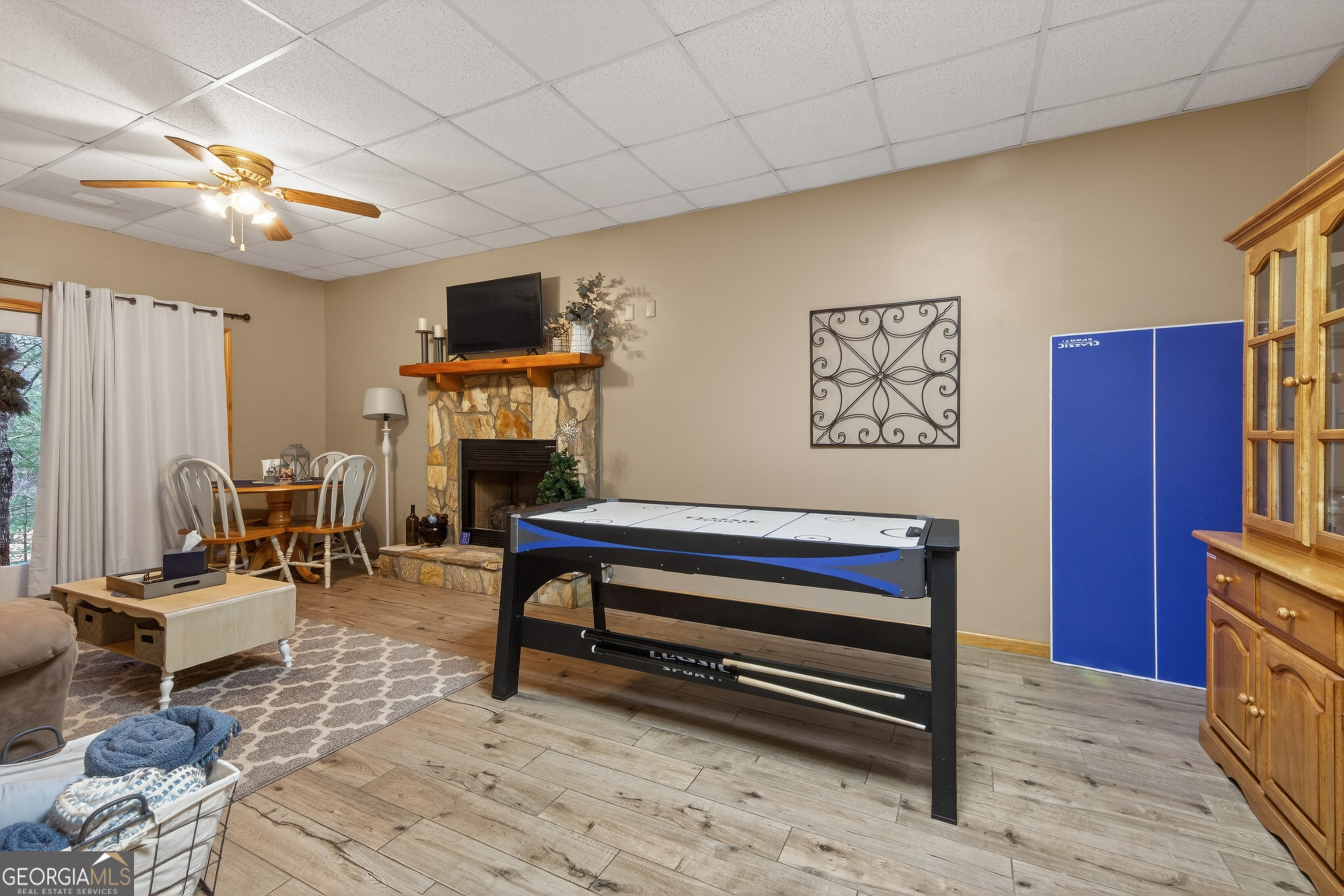 697 Zeppelin Strasse Property Photo 37
