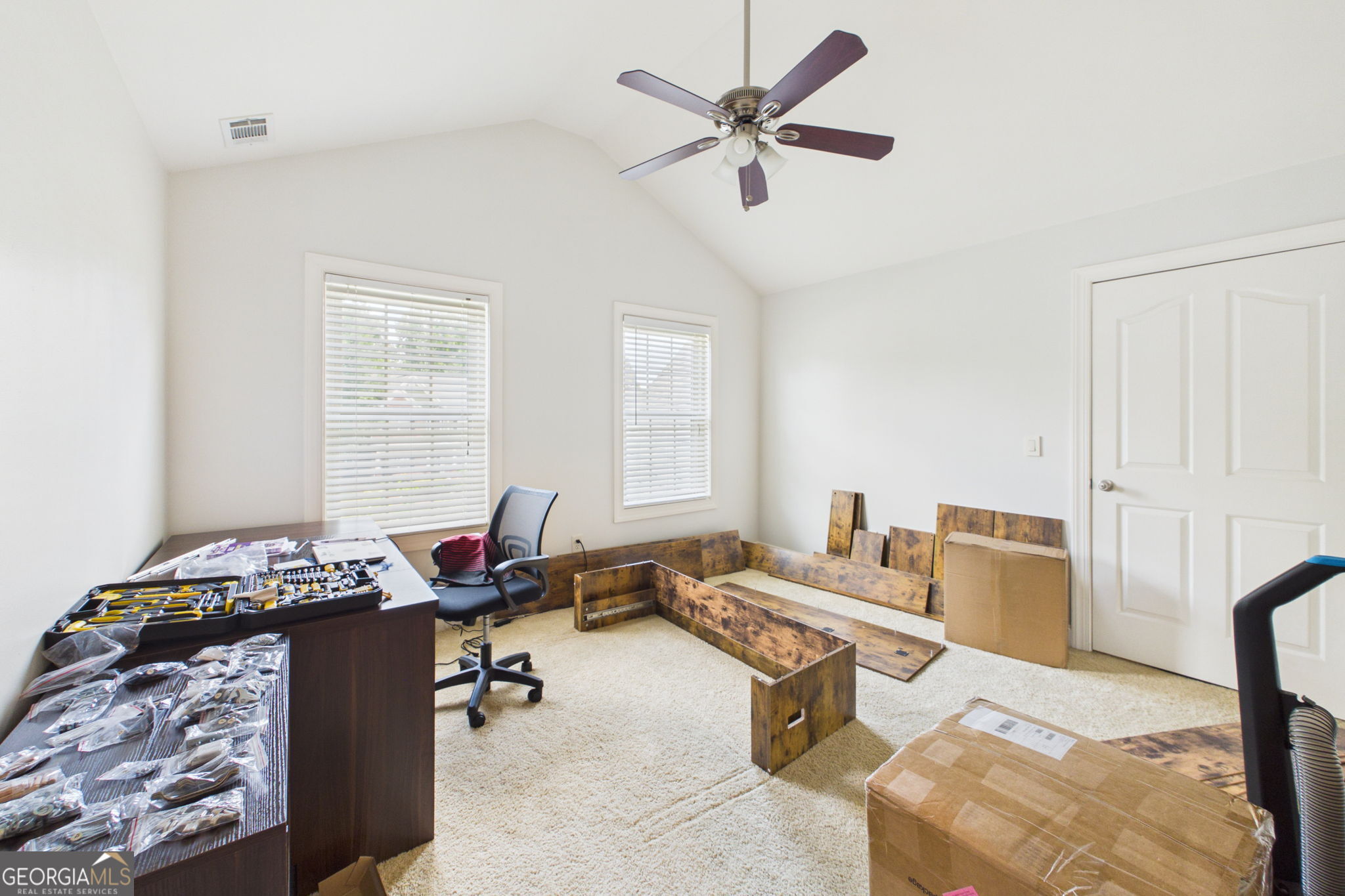 104 Windward Hills Property Photo 12