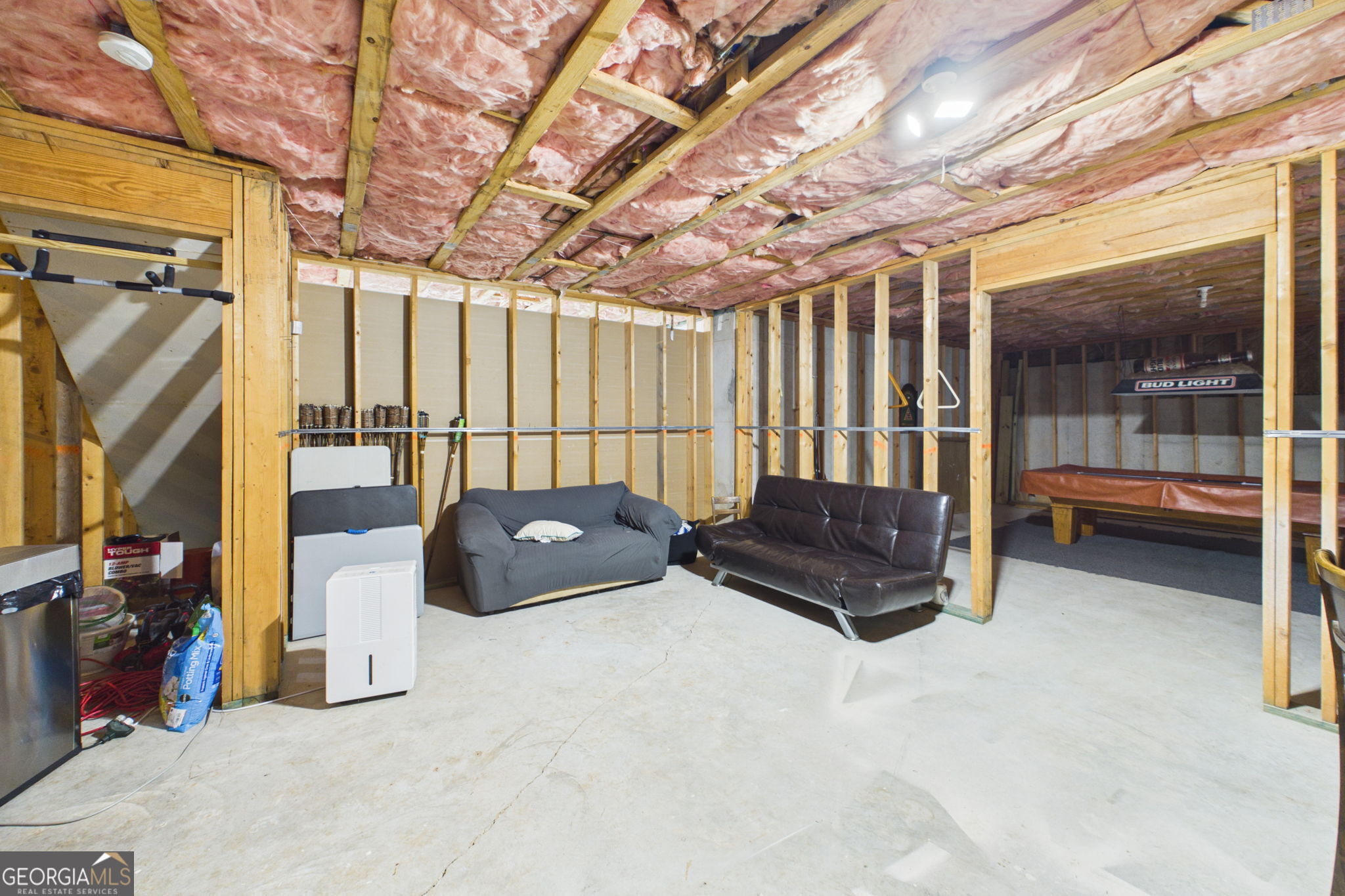 104 Windward Hills Property Photo 17