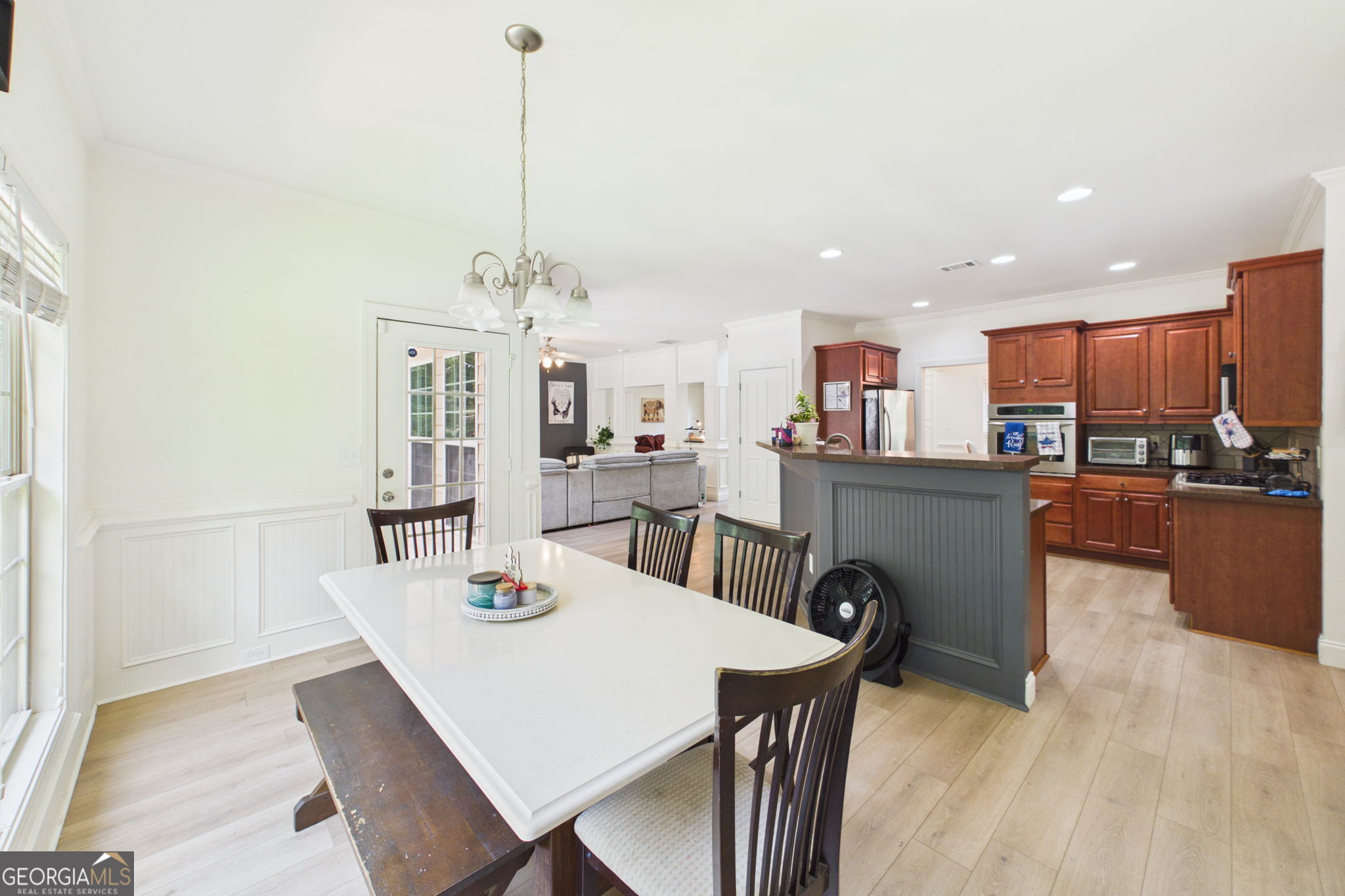 104 Windward Hills Property Photo 28