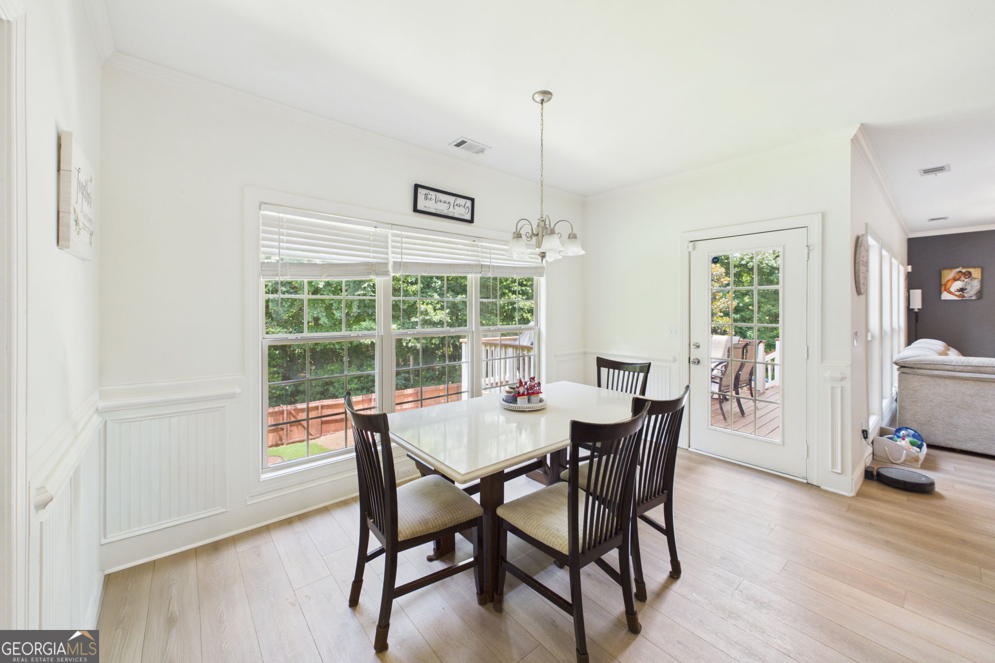 104 Windward Hills Property Photo 29