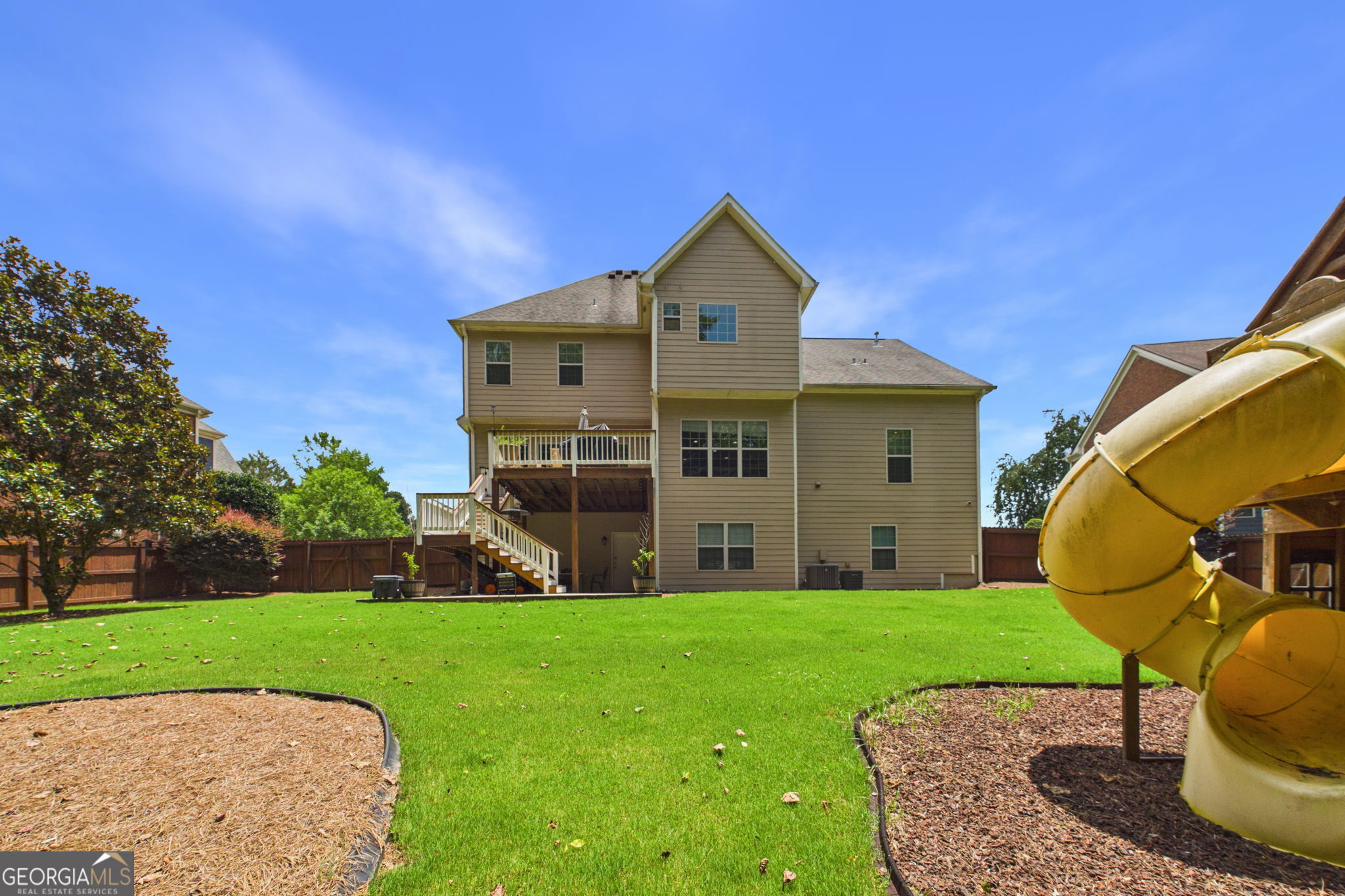 104 Windward Hills Property Photo 37