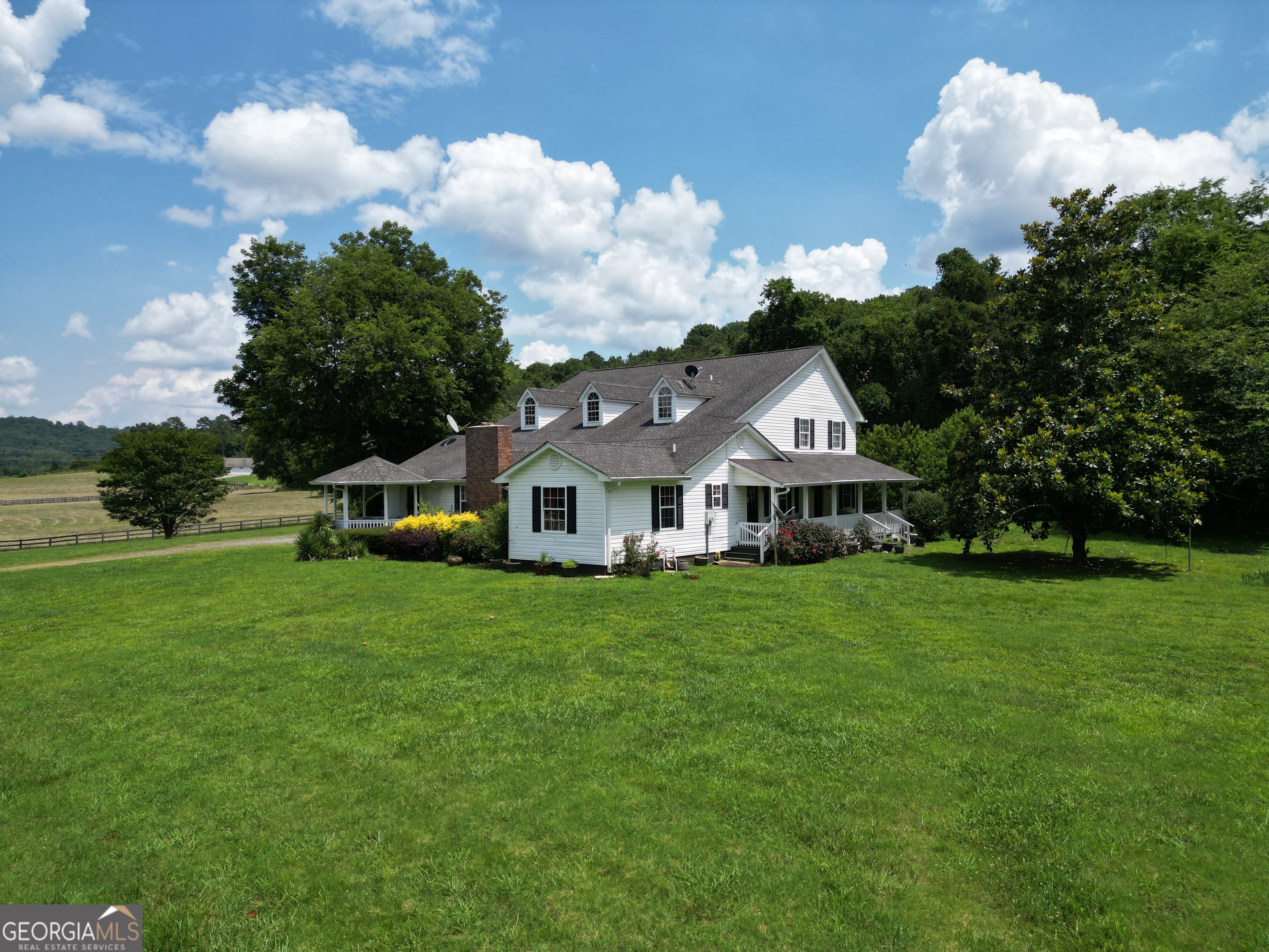 5627 Cave Spring Road Sw Property Photo 4