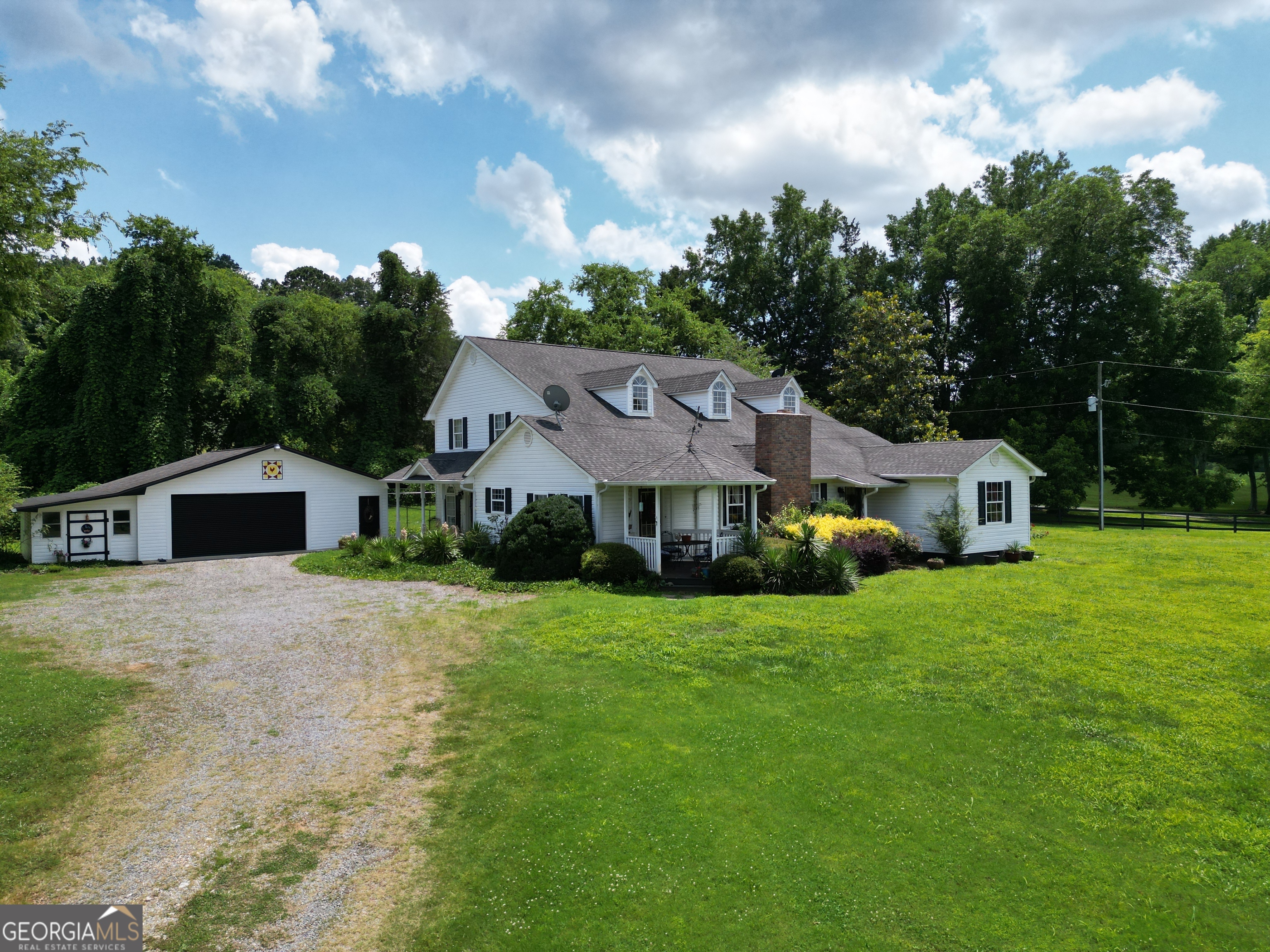 5627 Cave Spring Road Sw Property Photo 5