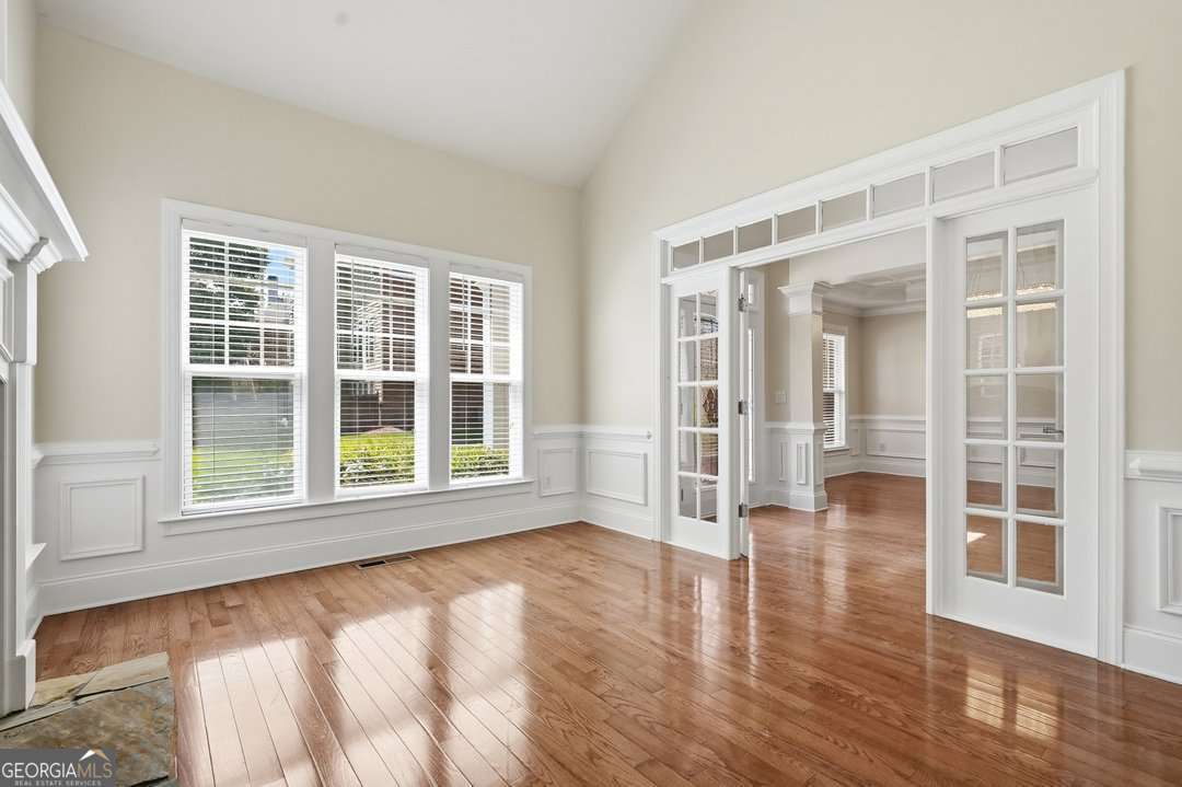 4272 Bluehouse Lane Property Photo 5