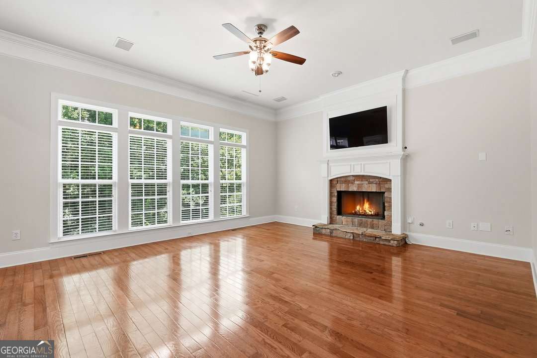 4272 Bluehouse Lane Property Photo 7