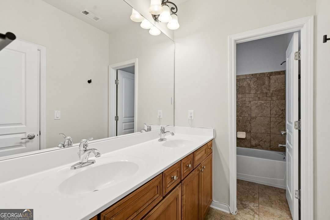 4272 Bluehouse Lane Property Photo 15