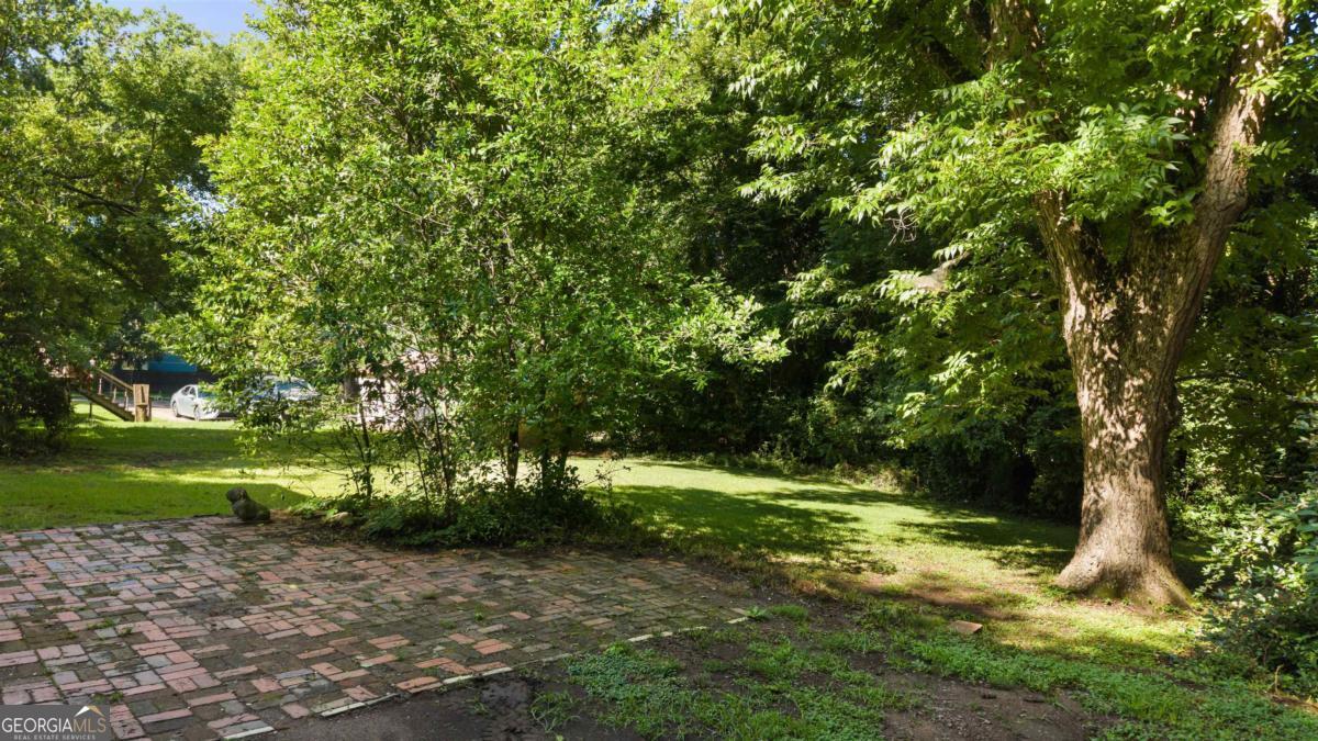 407 S Main Street Property Photo 29