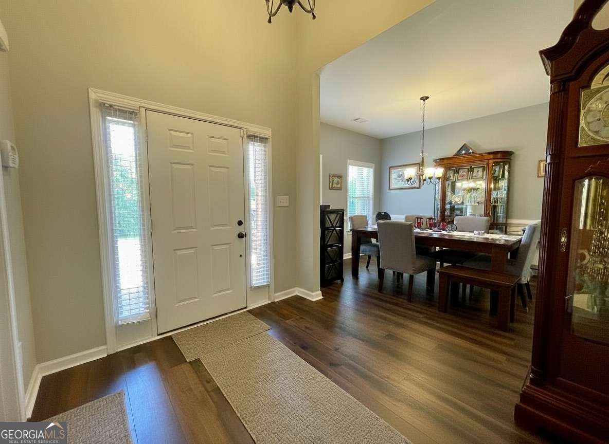 120 W Pennick Drive Property Photo 9