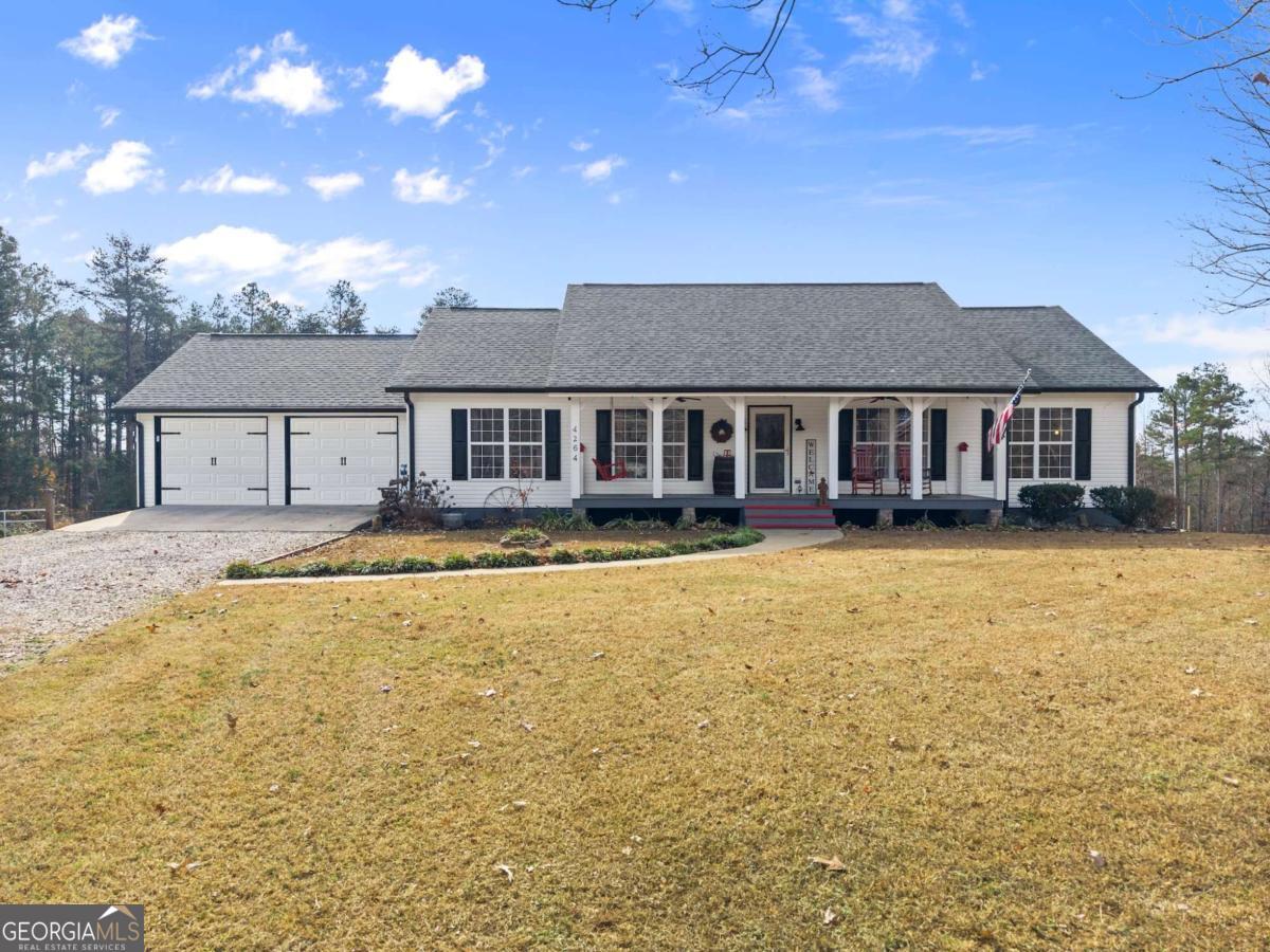 4264 Highway 105 Property Photo 1