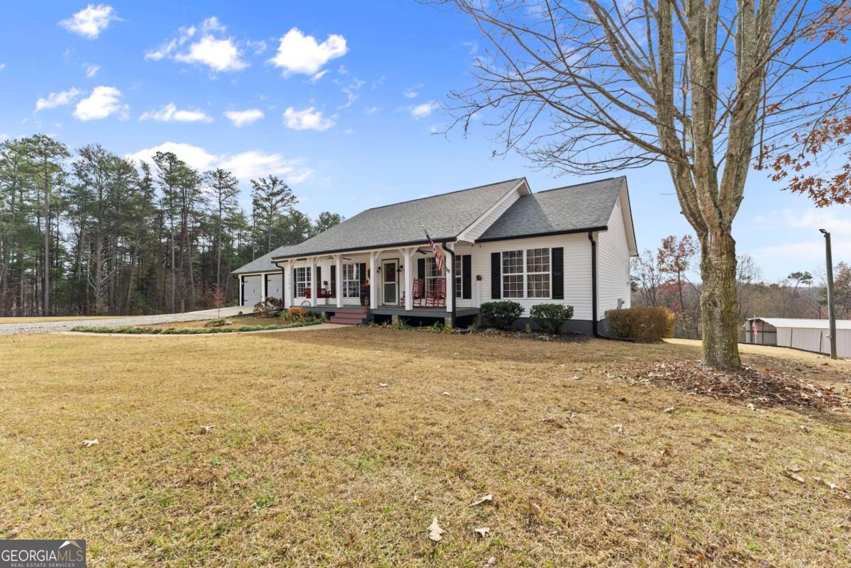 4264 Highway 105 Property Photo 4