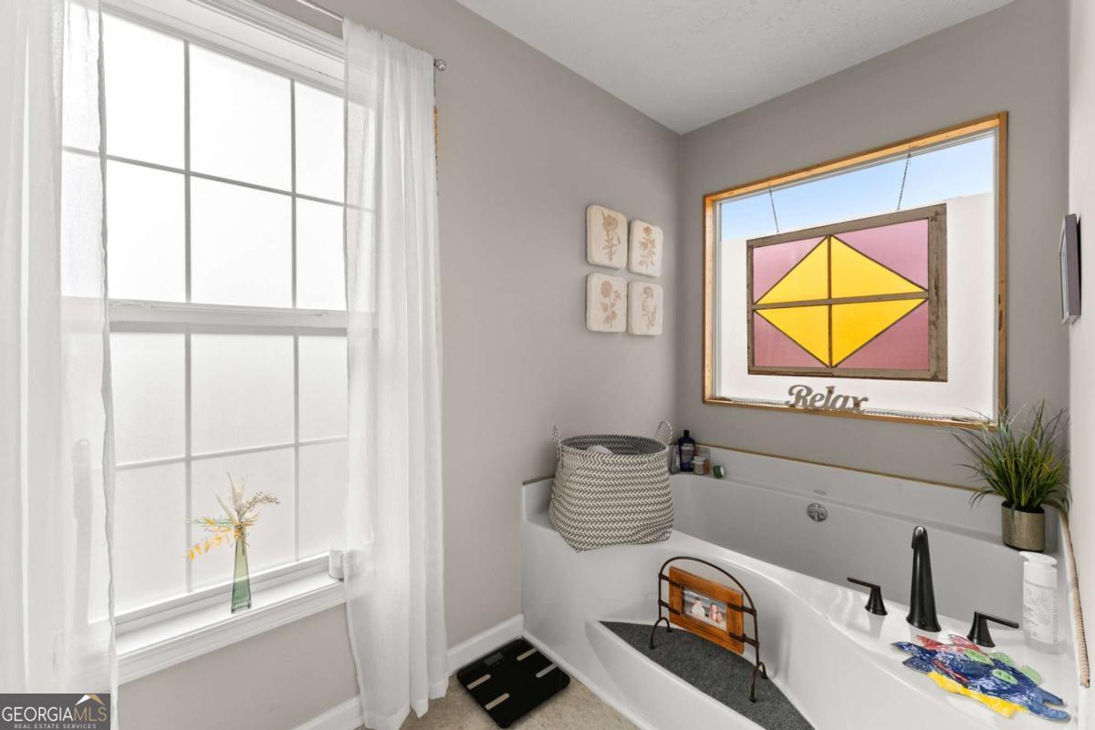 4264 Highway 105 Property Photo 18