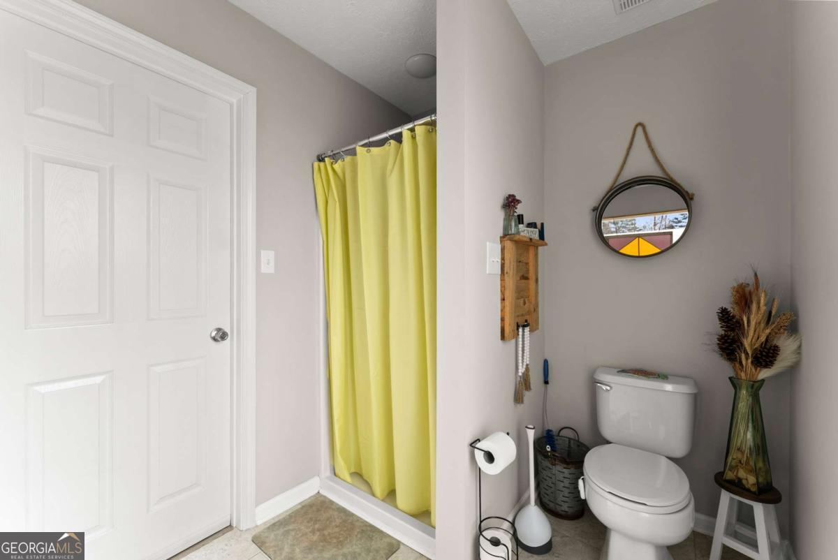 4264 Highway 105 Property Photo 19