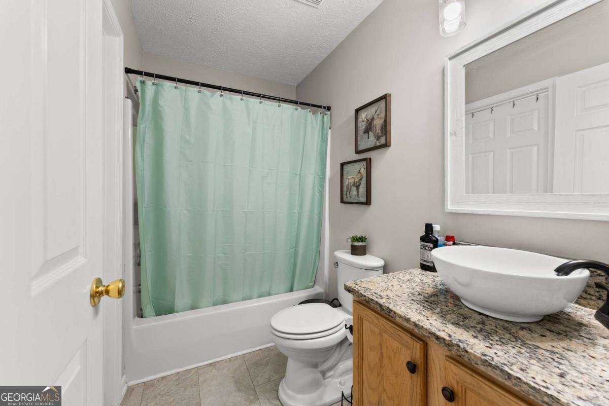 4264 Highway 105 Property Photo 26