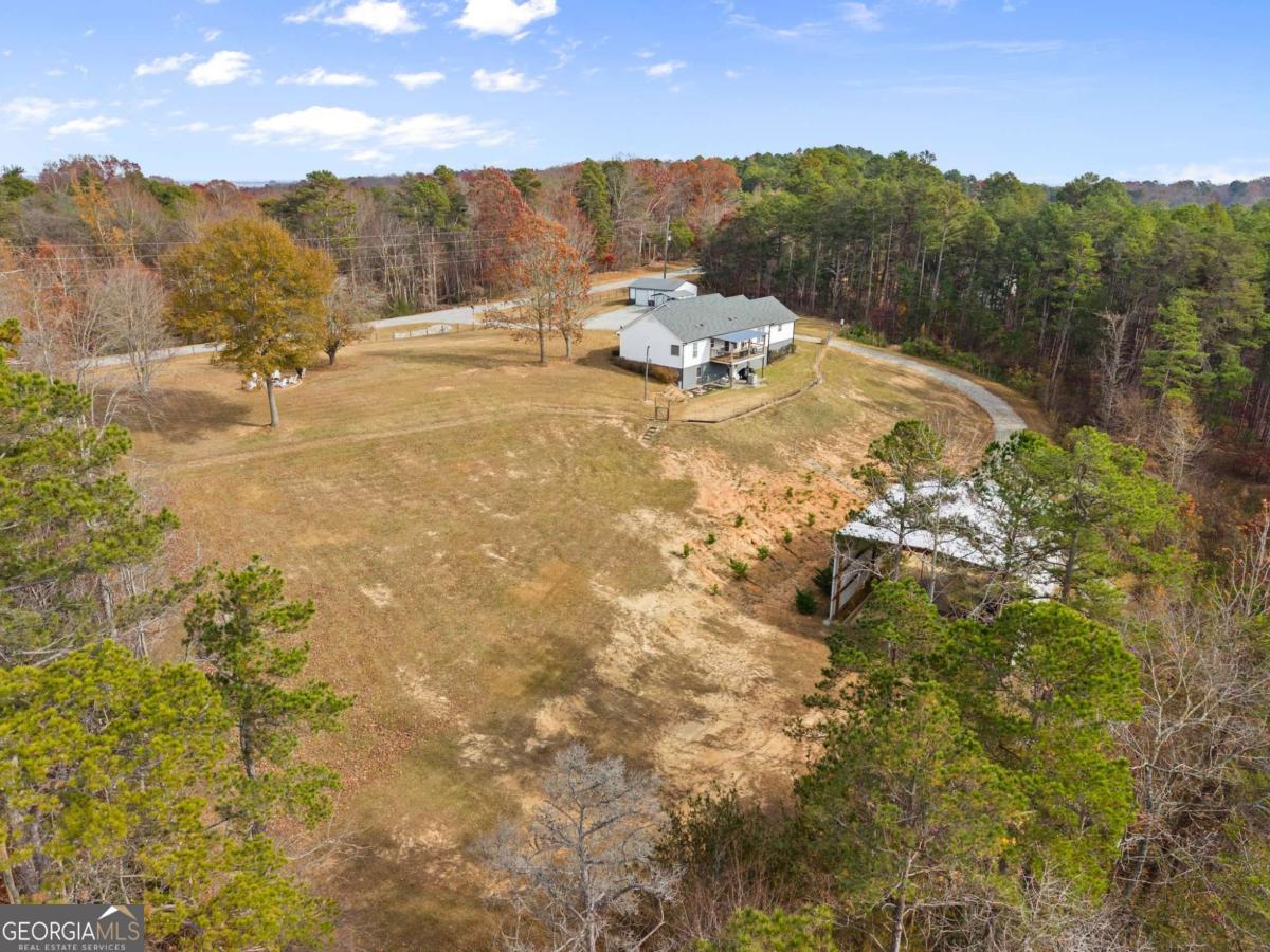 4264 Highway 105 Property Photo 57