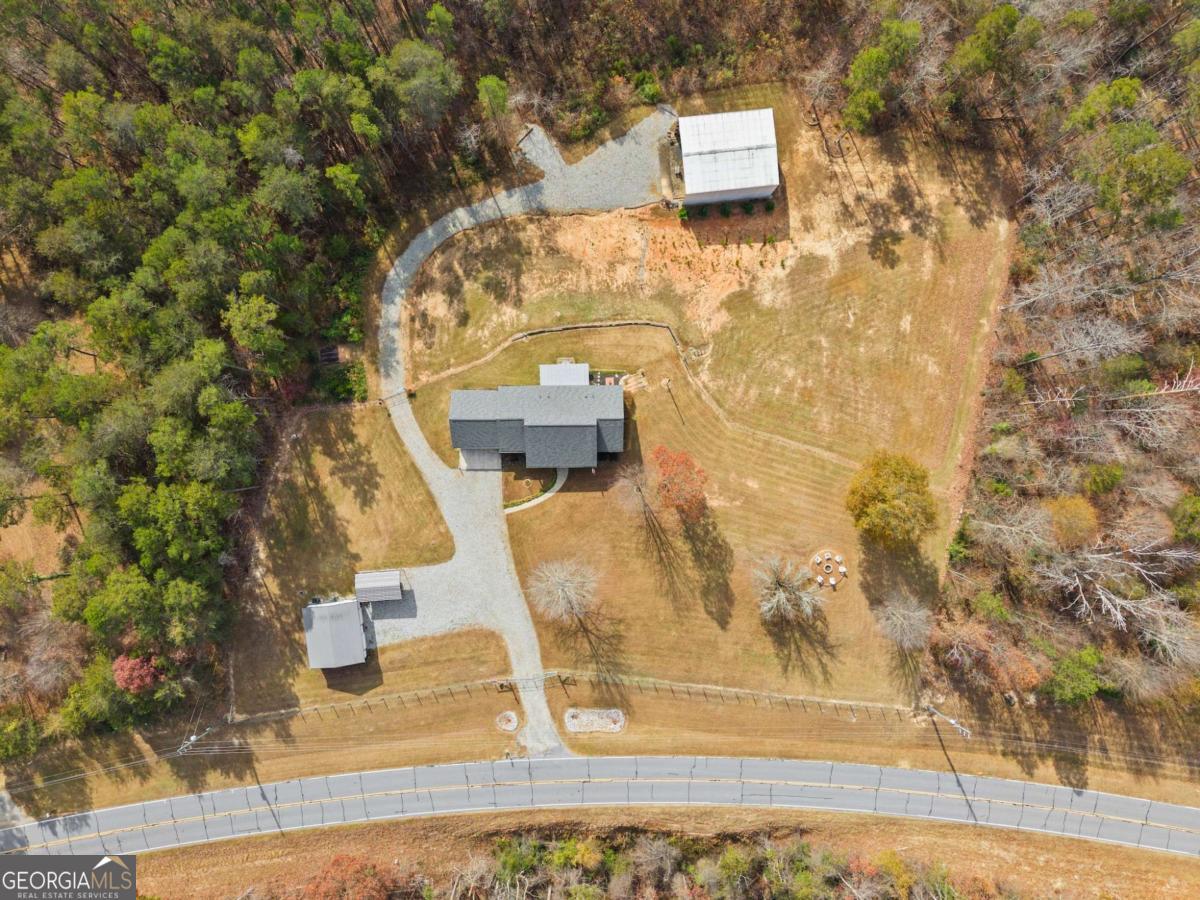 4264 Highway 105 Property Photo 58