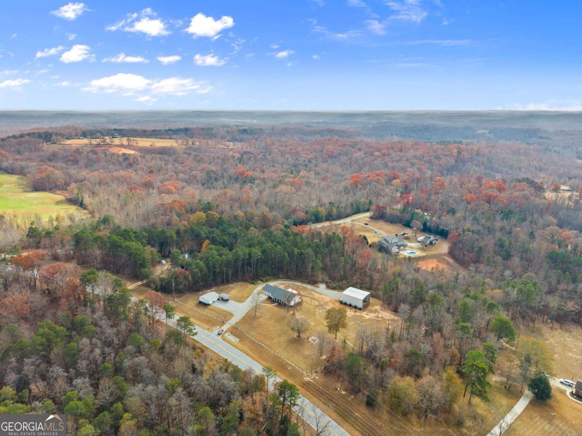 4264 Highway 105 Property Photo 63