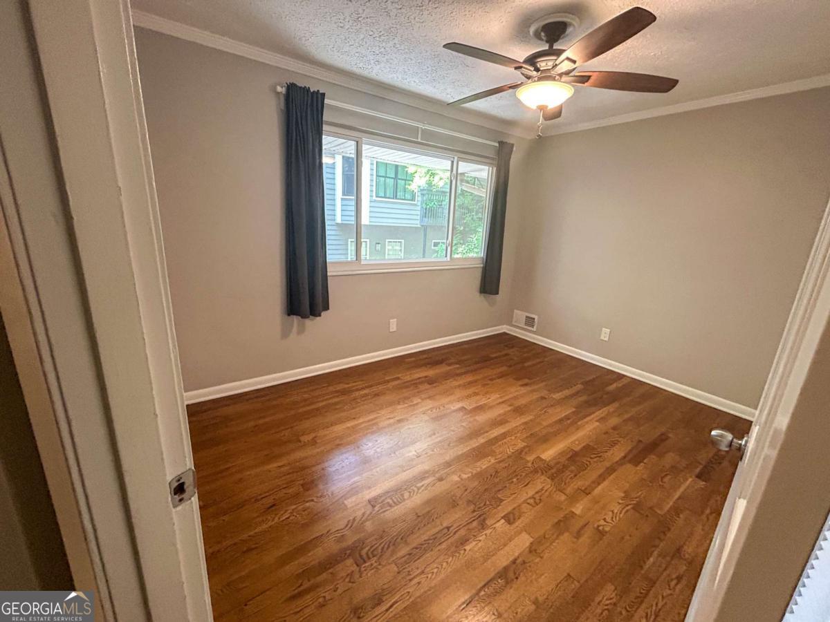 411 10th Street Ne # 7 Property Photo 15
